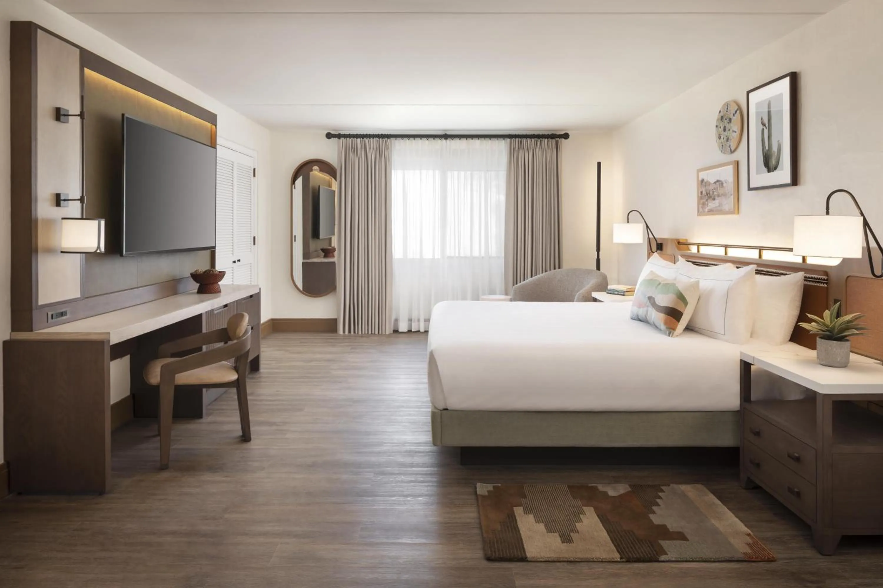 Bedroom, Bed in The Scottsdale Resort & Spa, Curio Collection by Hilton
