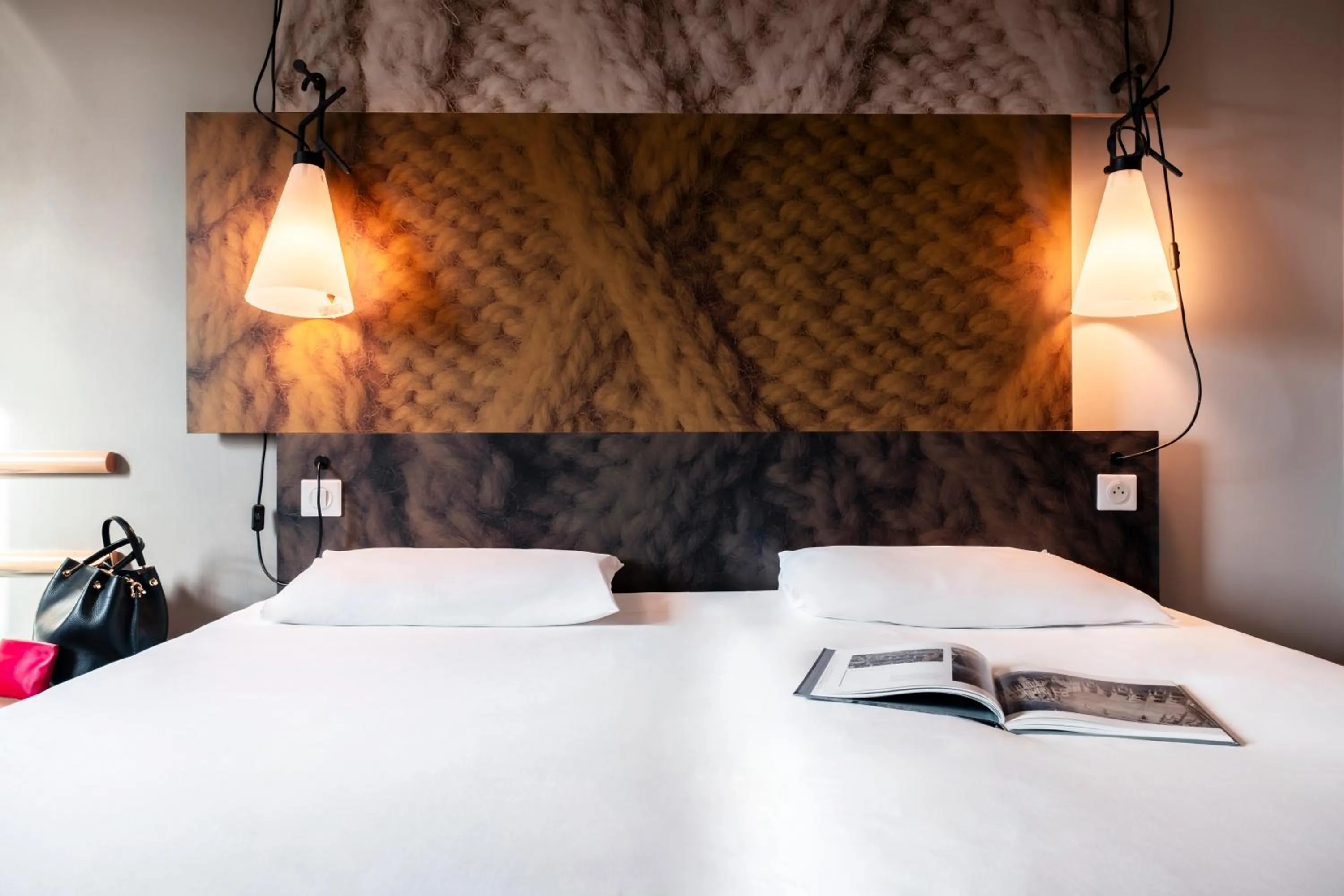 Bed in ibis Rouen Centre Champ de Mars