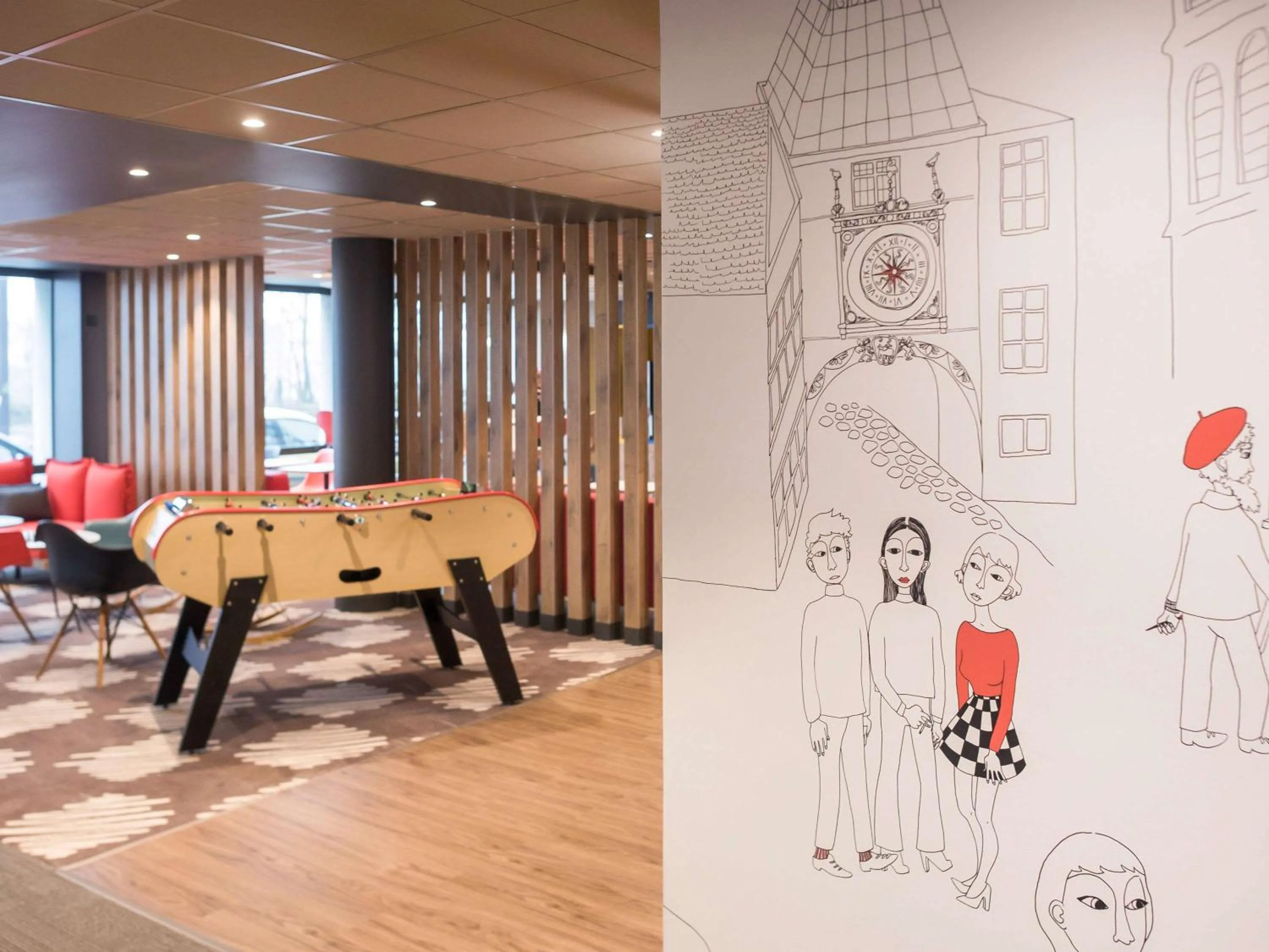 Lounge or bar in ibis Rouen Centre Champ de Mars