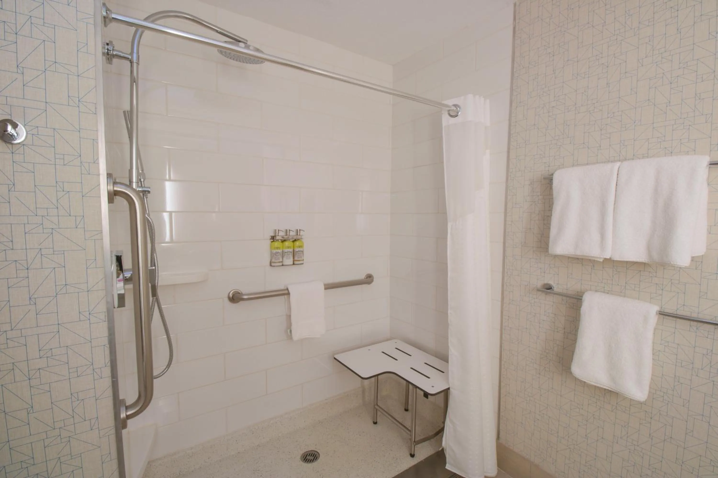 Bathroom in Holiday Inn Express & Suites Manassas by IHG