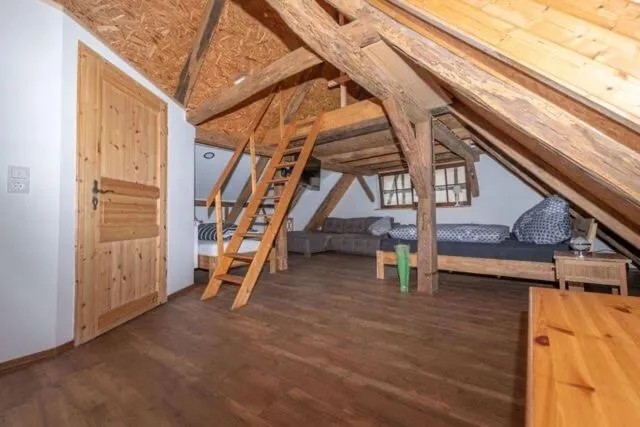 Bed in Heuhotel und Gästehaus Kohlstädt