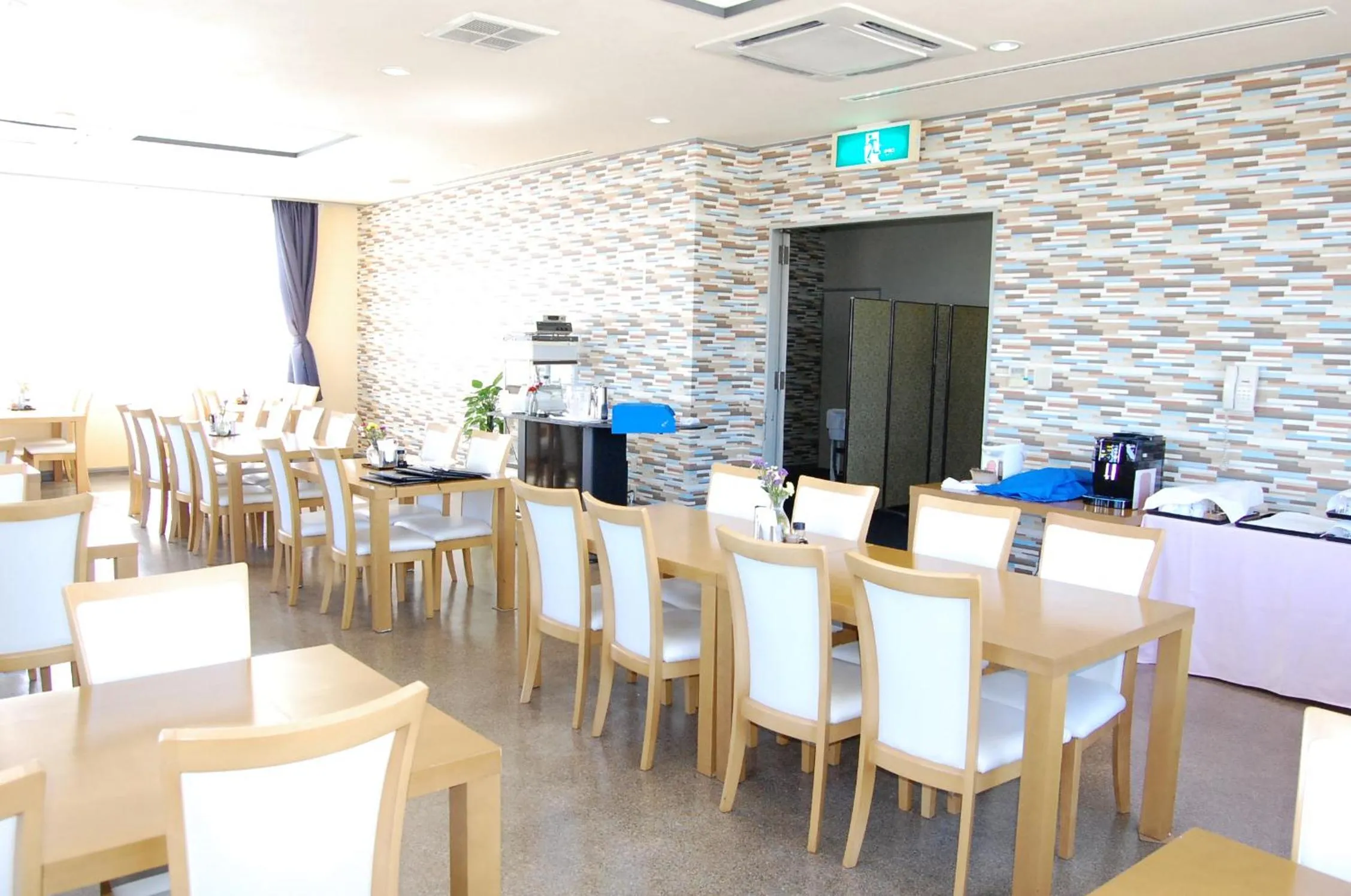 Restaurant/places to eat in Seagrande Shimizu Station Hotel