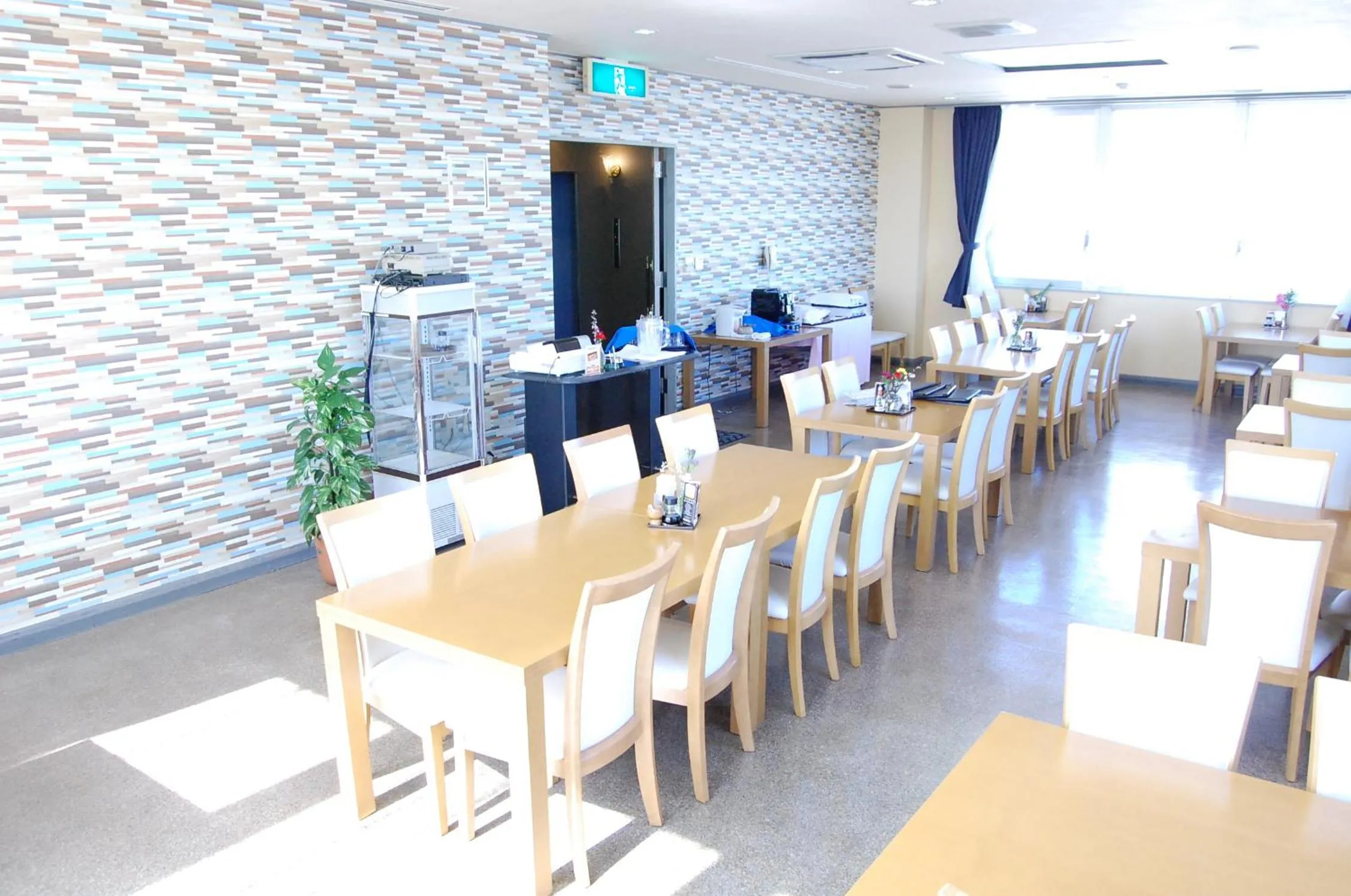 Restaurant/places to eat in Seagrande Shimizu Station Hotel
