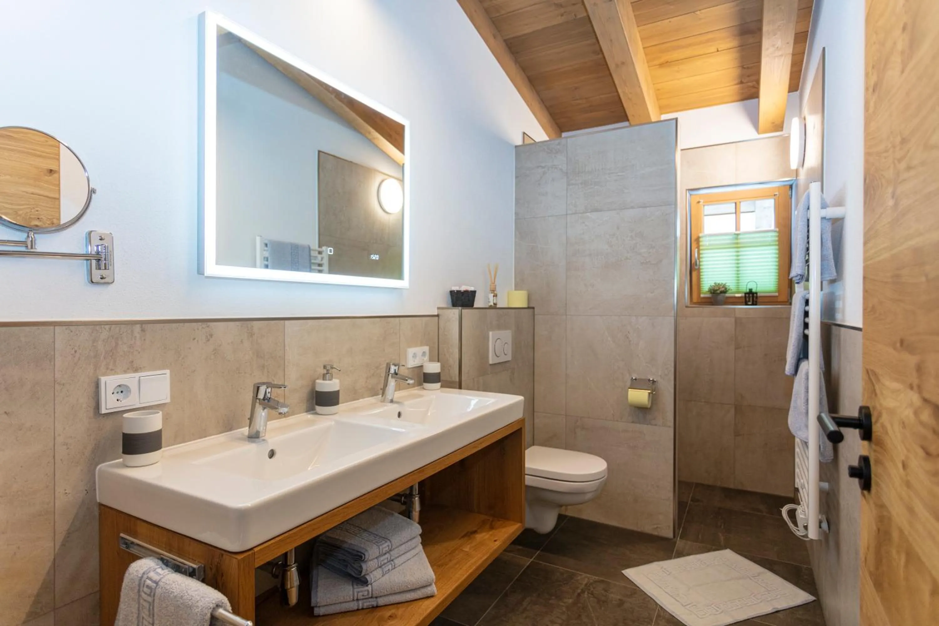 Bathroom in Ferienwohnungen Egg