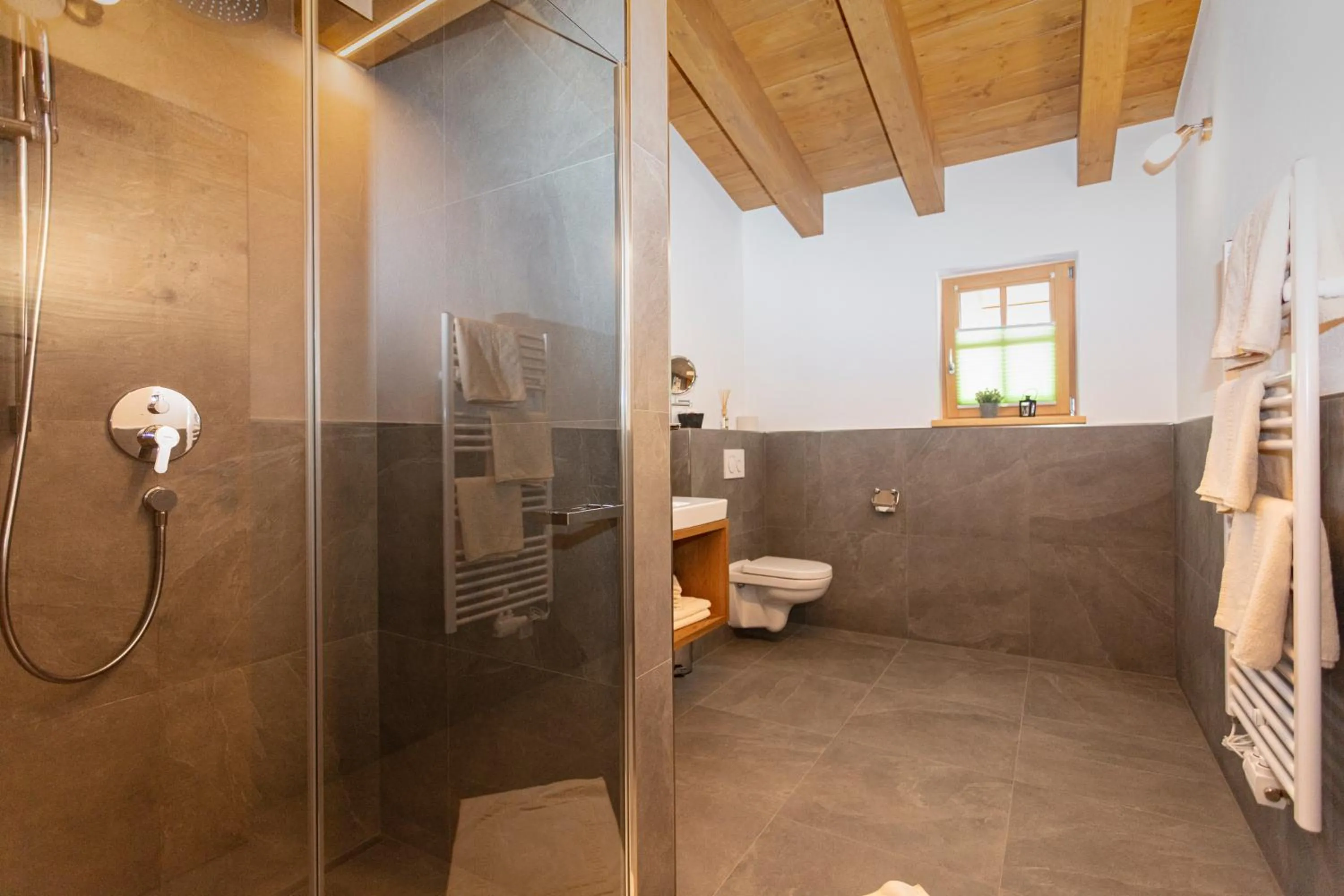 Bathroom in Ferienwohnungen Egg