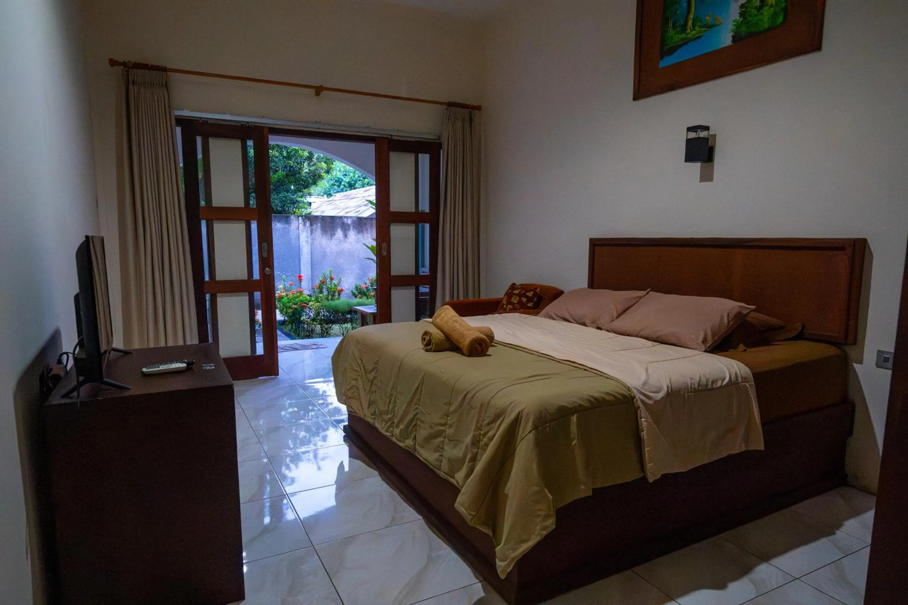 Bed in Family Garden Homestay