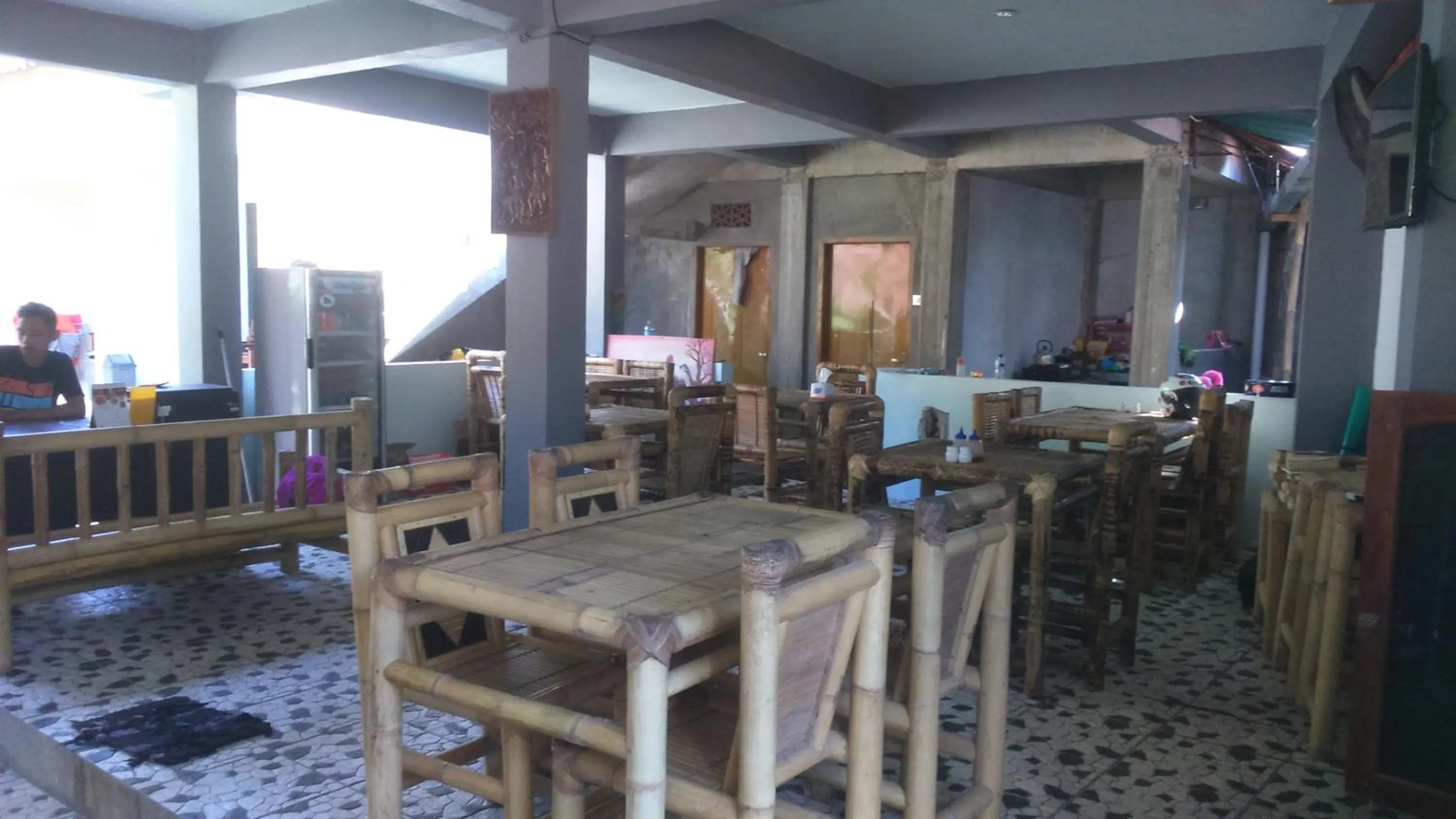 Restaurant/places to eat in Family Garden Homestay