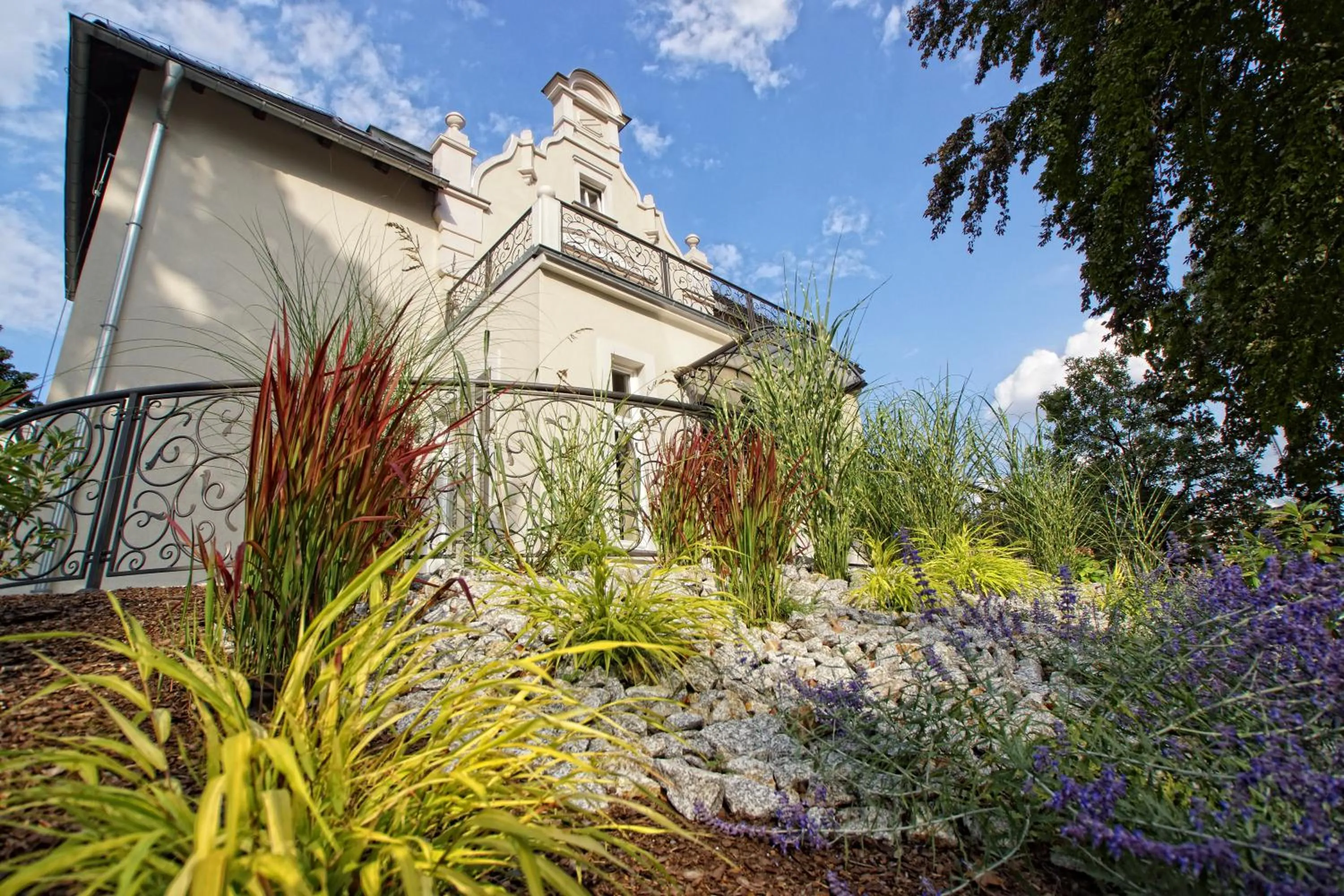 Garden in Versant Hotel & Spa
