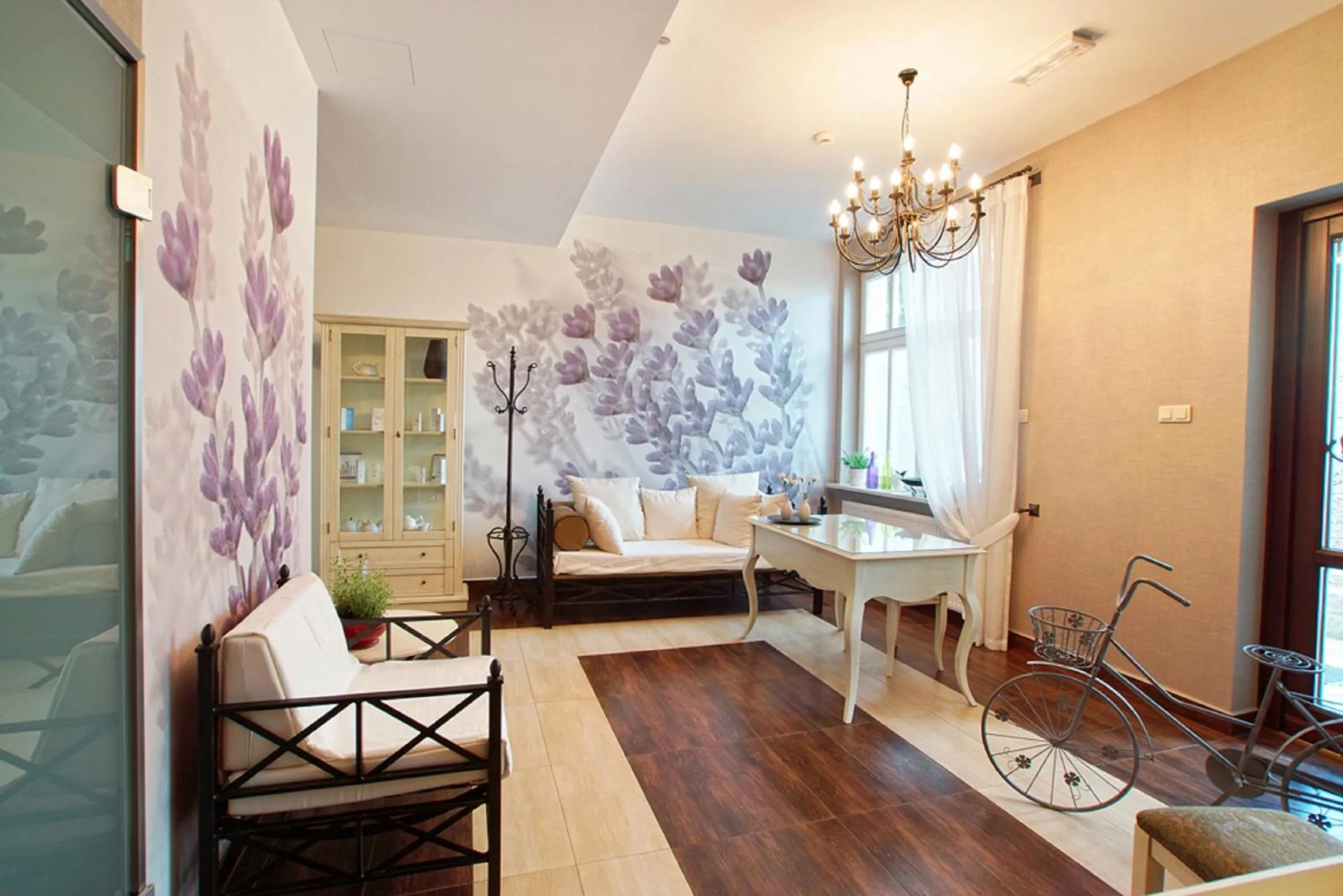 Massage in Versant Hotel & Spa