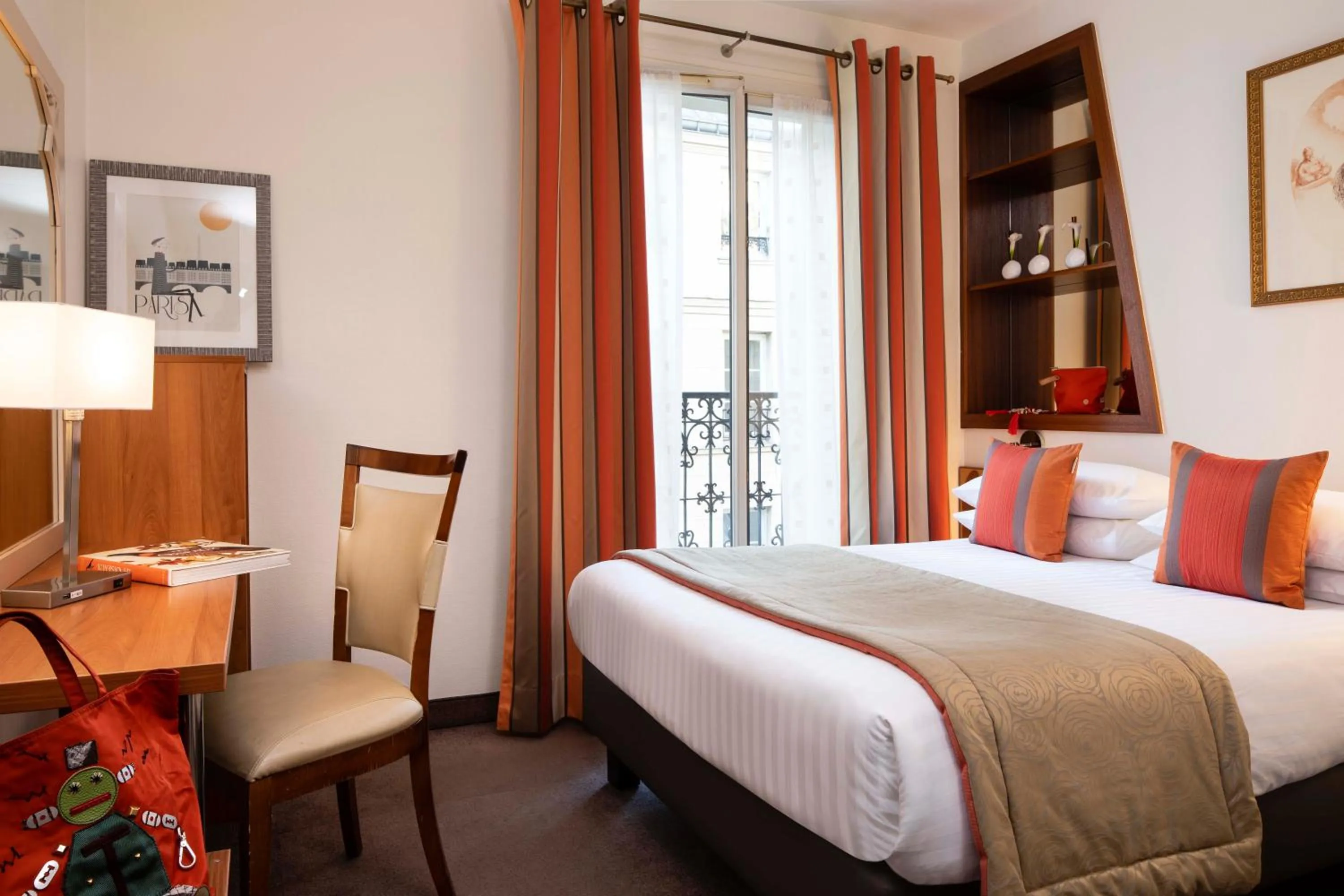 Bed in Grand Hotel des Balcons