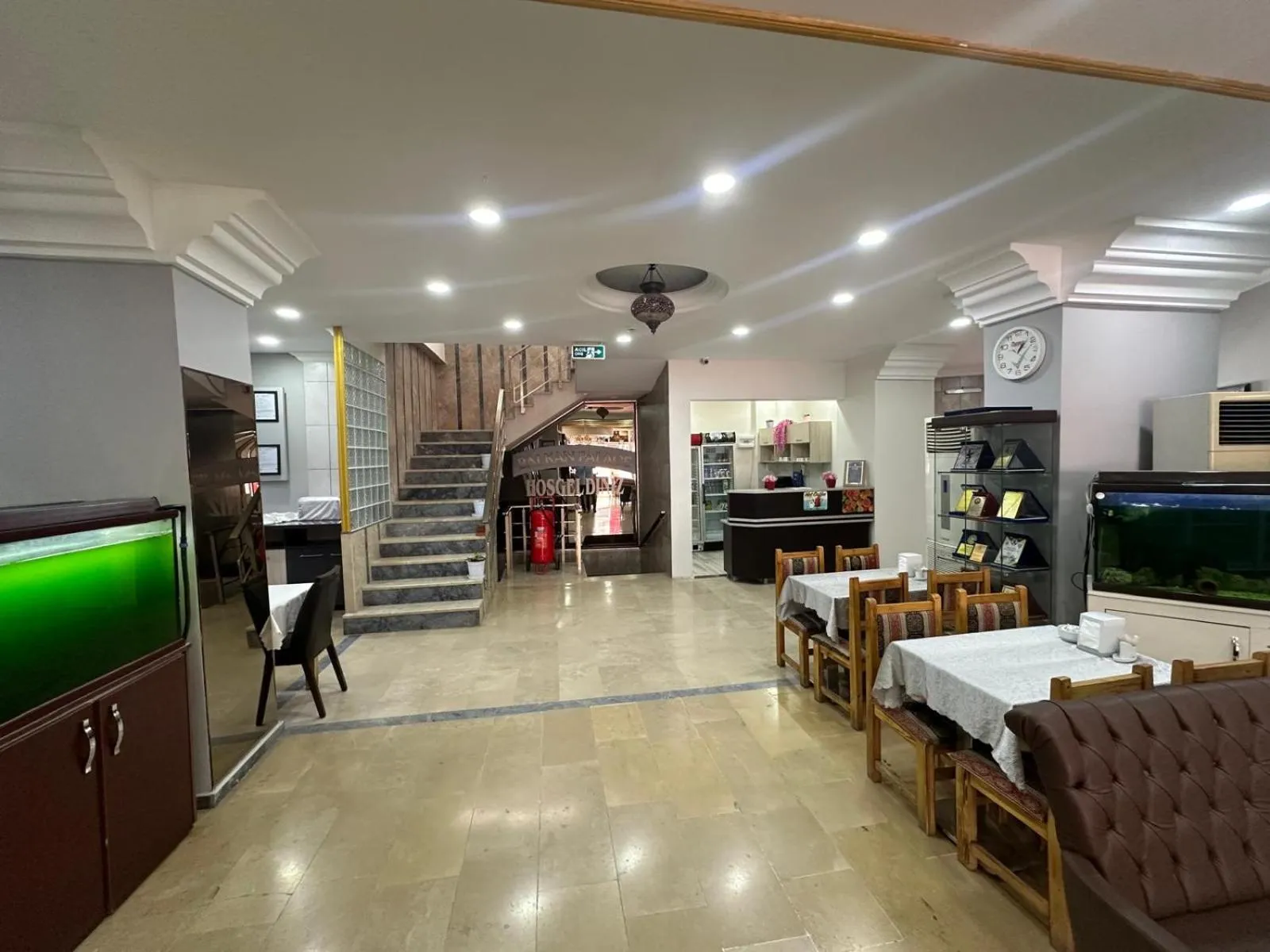 Lobby or reception in Balkan Palace Edirne