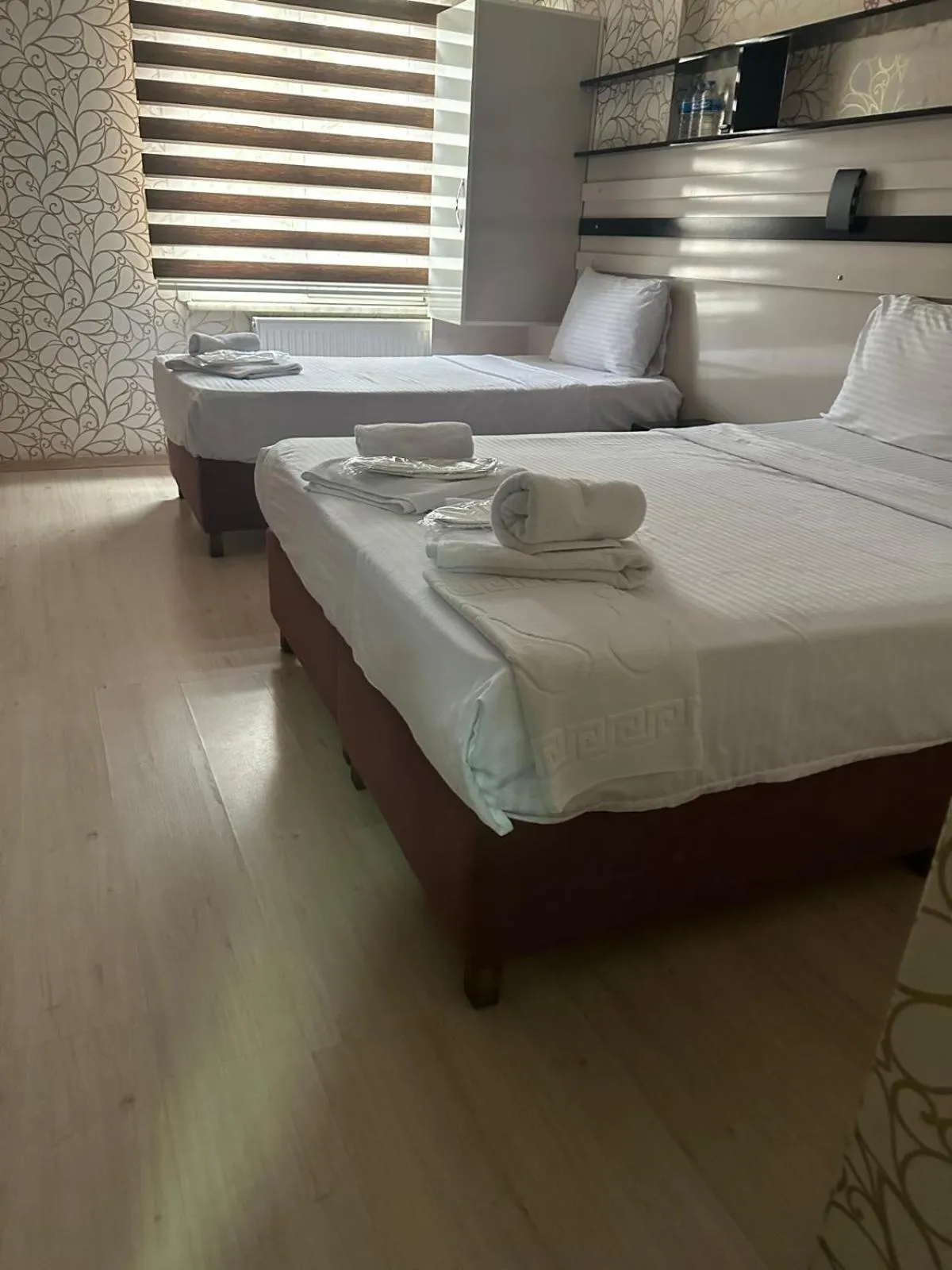 Bedroom, Bed in Balkan Palace Edirne