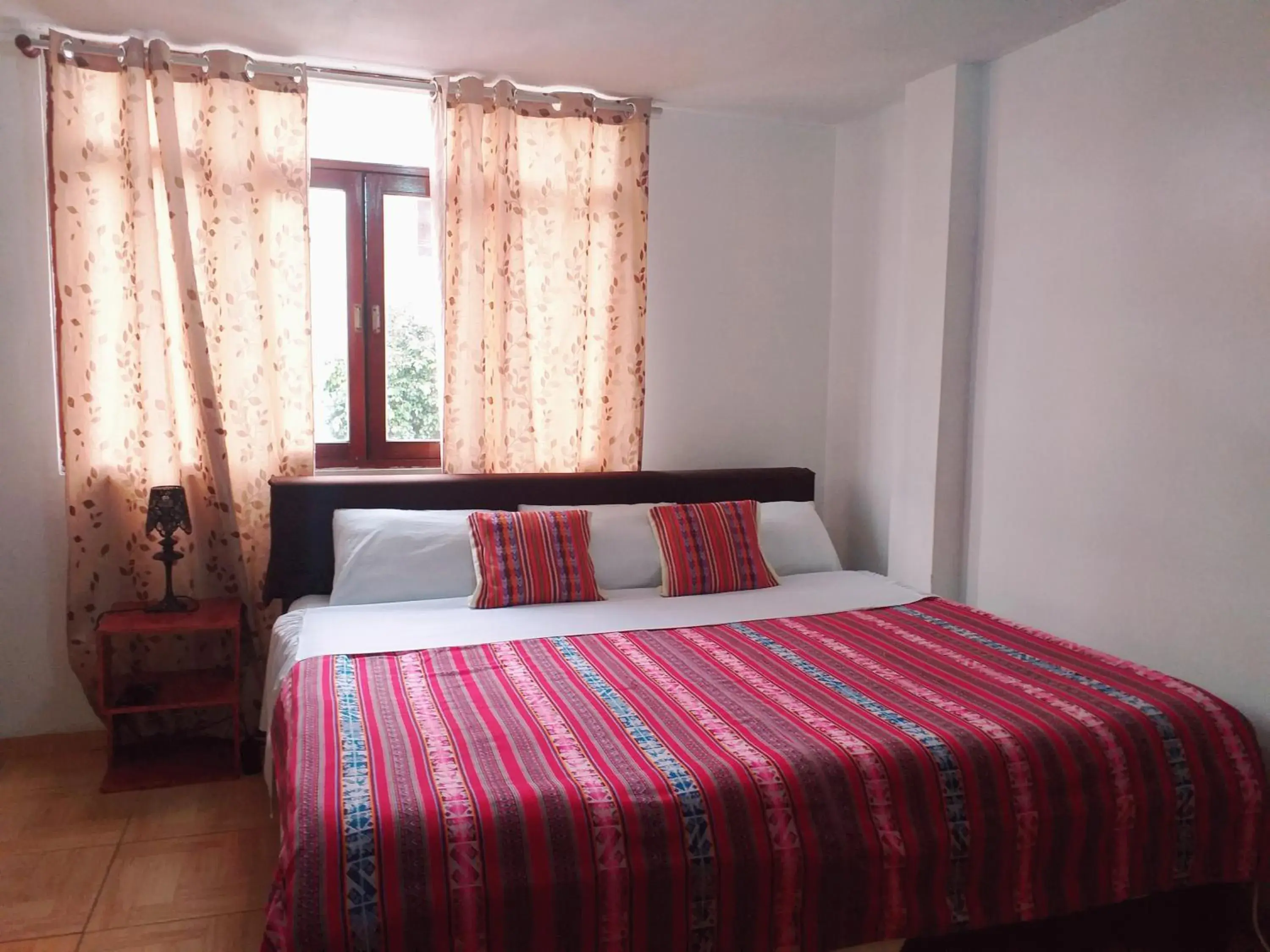 Double Room with Private Bathroom - single occupancy in Chakana Family Home Lima Airport Double Room with Private Bathroom - single occupancy in Chakana Family Home Lima Airport