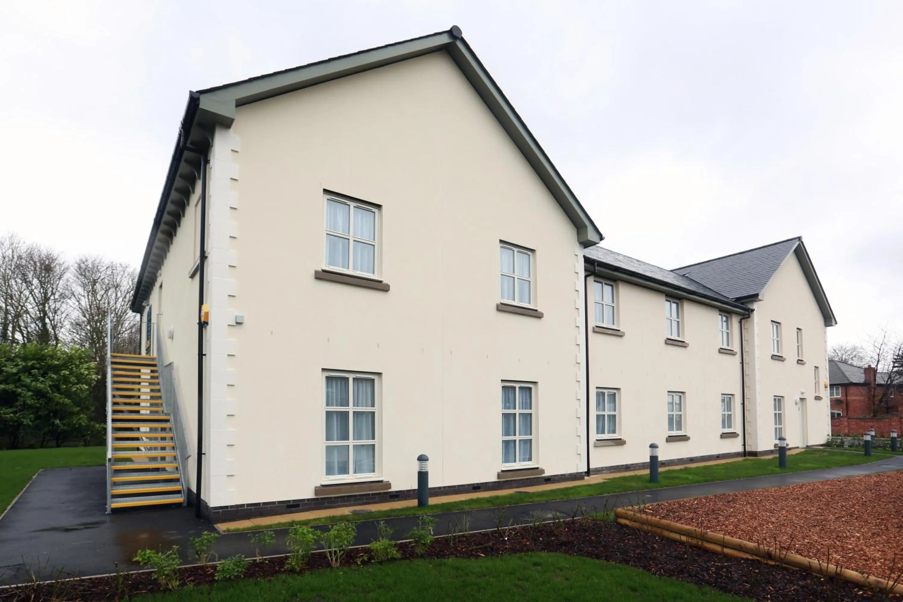 Property building in Talardy, St Asaph by Marston’s Inns