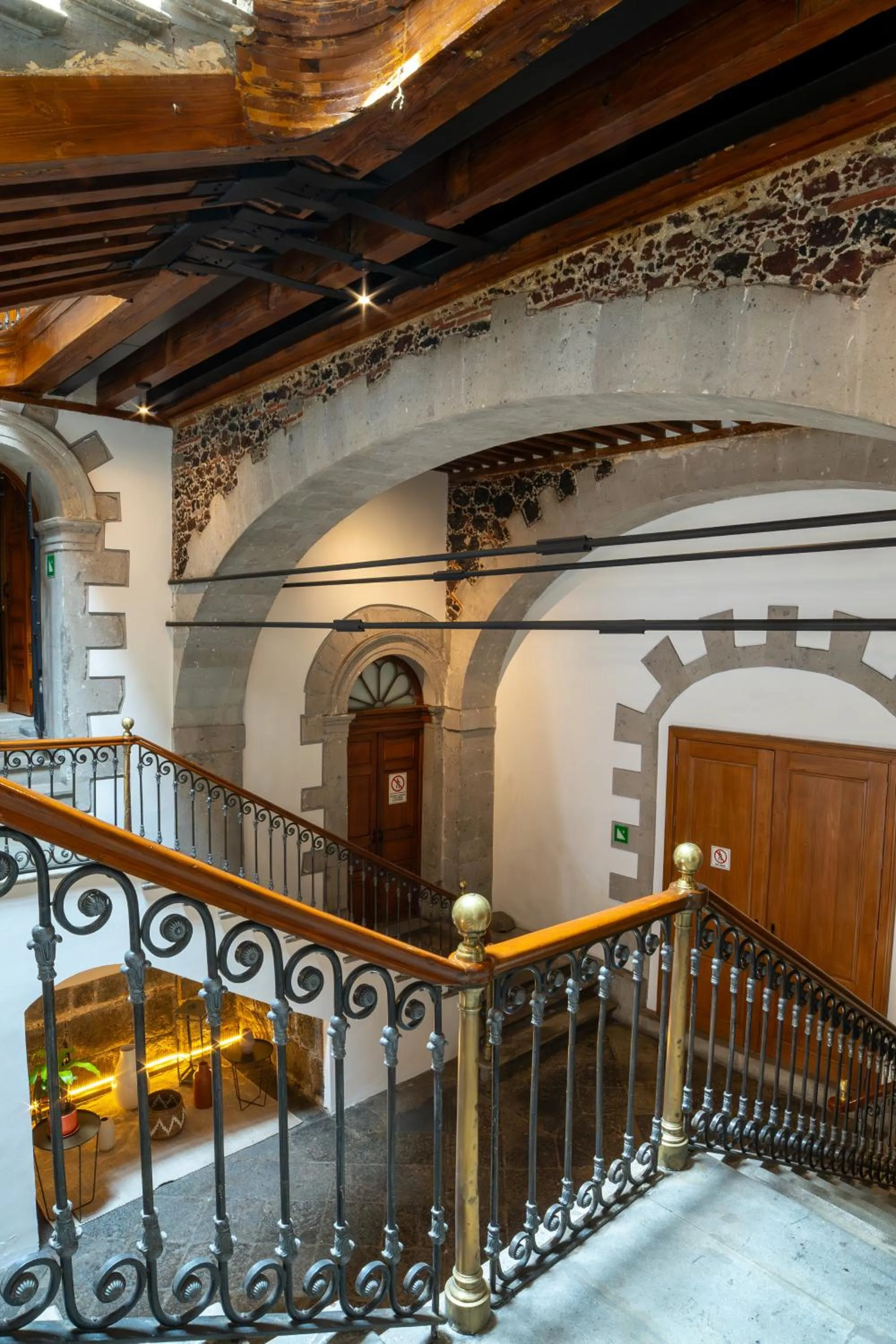 Inner courtyard view in Casa de la Luz Hotel Boutique
