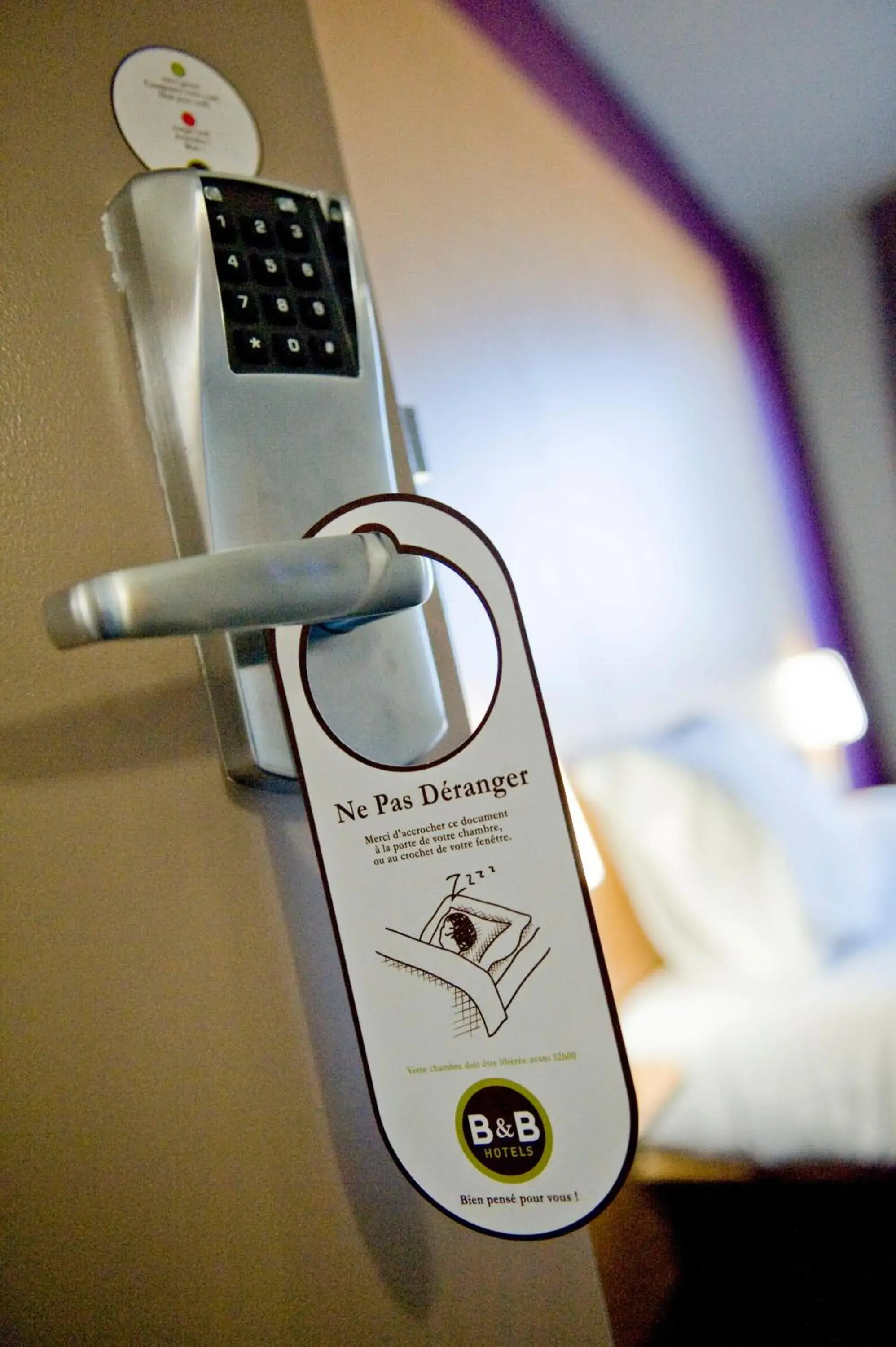 Decorative detail, Bed in B&B HOTEL Lourdes Centre Gare 3 étoiles Decorative detail, Bed in B&B HOTEL Lourdes Centre Gare 3 étoiles