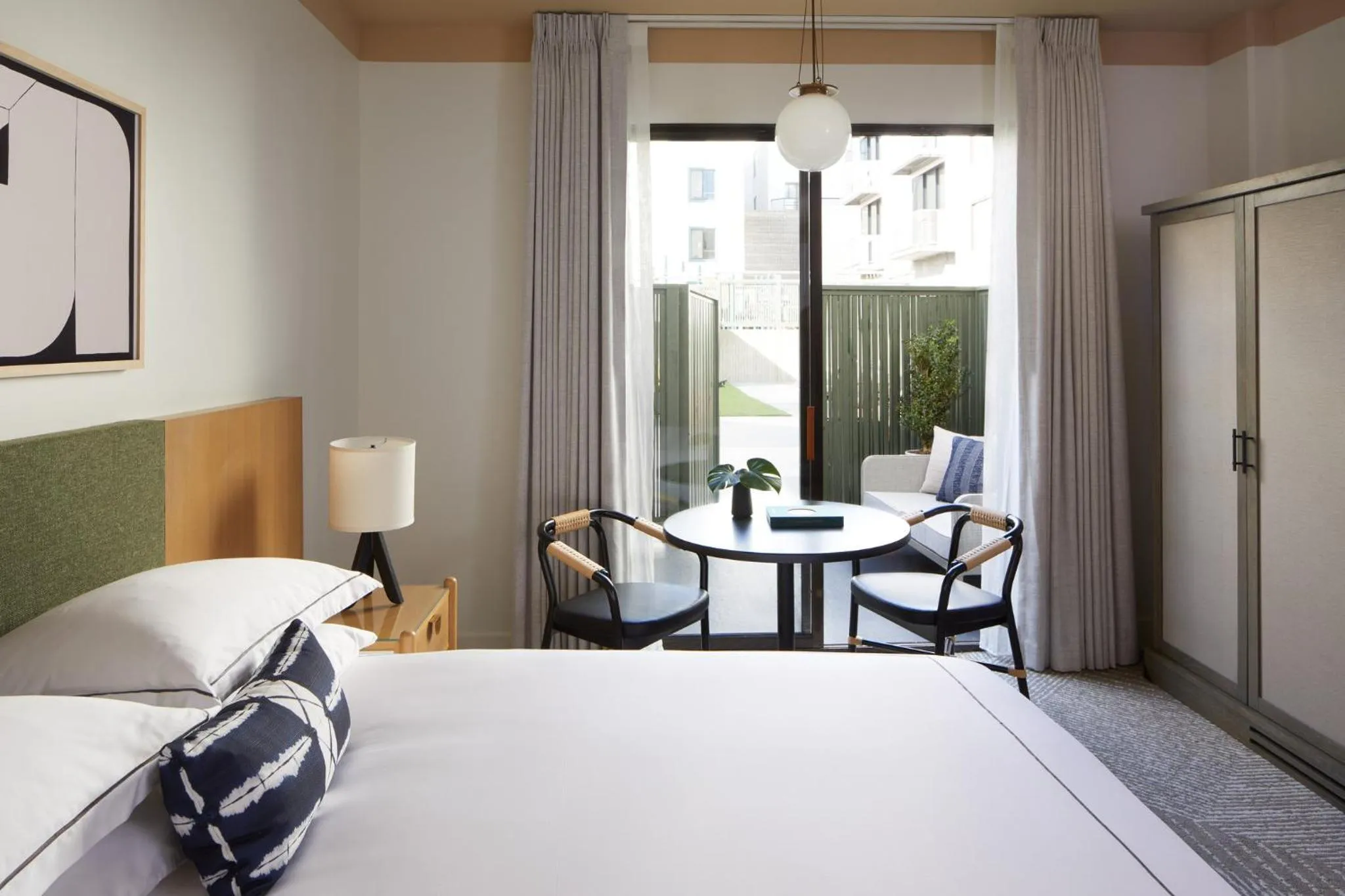 Photo of the whole room, Bed in Kimpton Hotel Enso by IHG