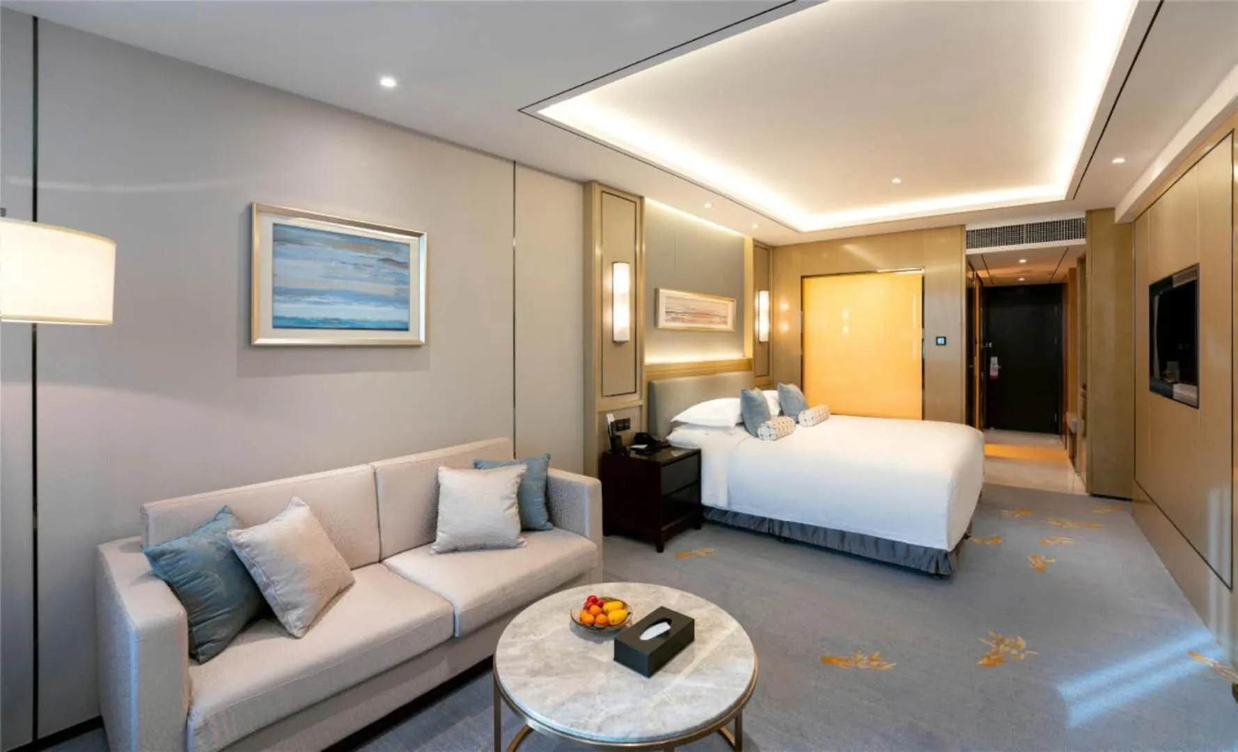 Bed in Yun-Zen Jinling World Trade Plaza Hotel
