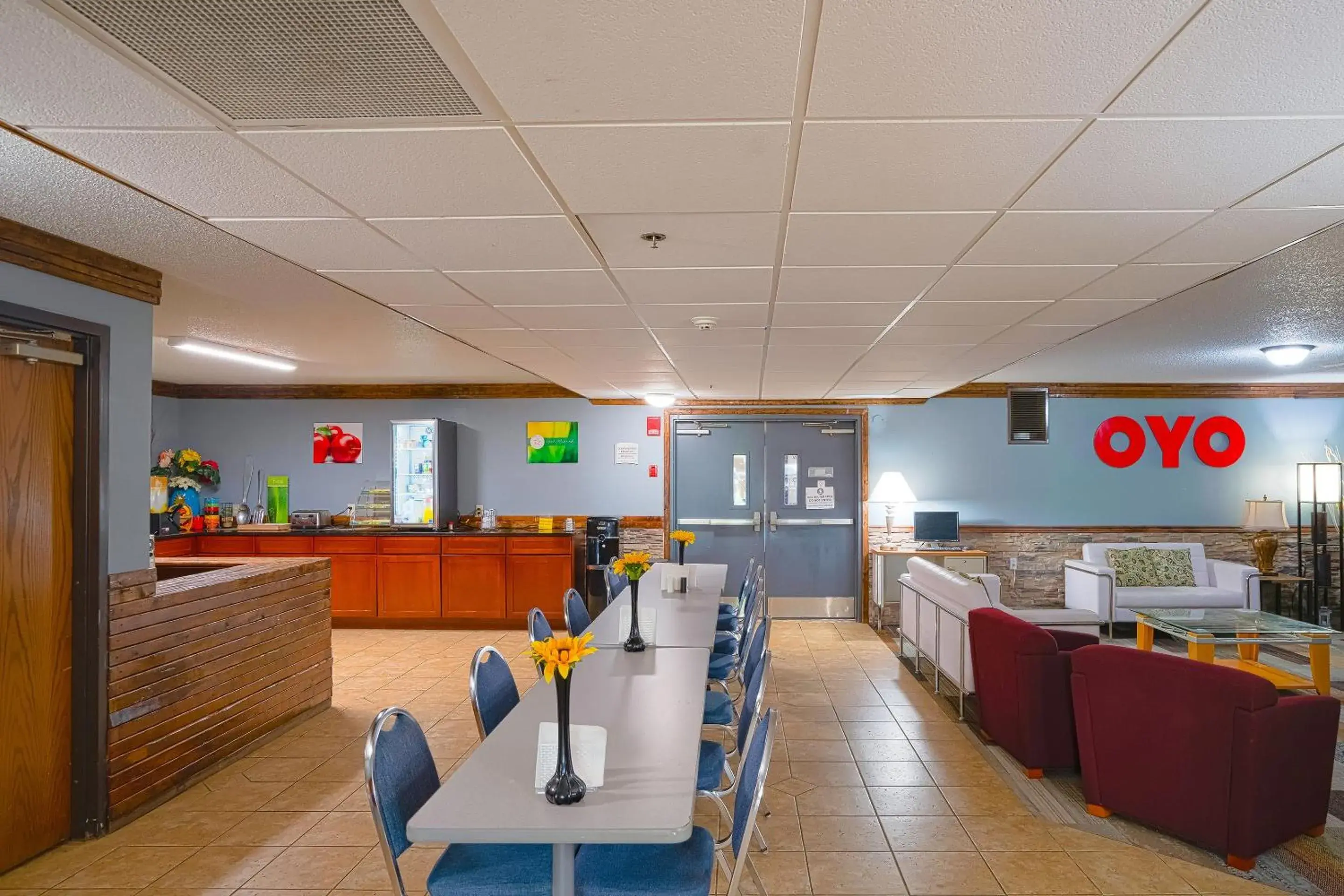 Breakfast in OYO Hotel Redwood Falls near Jackpot Casino Breakfast in OYO Hotel Redwood Falls near Jackpot Casino