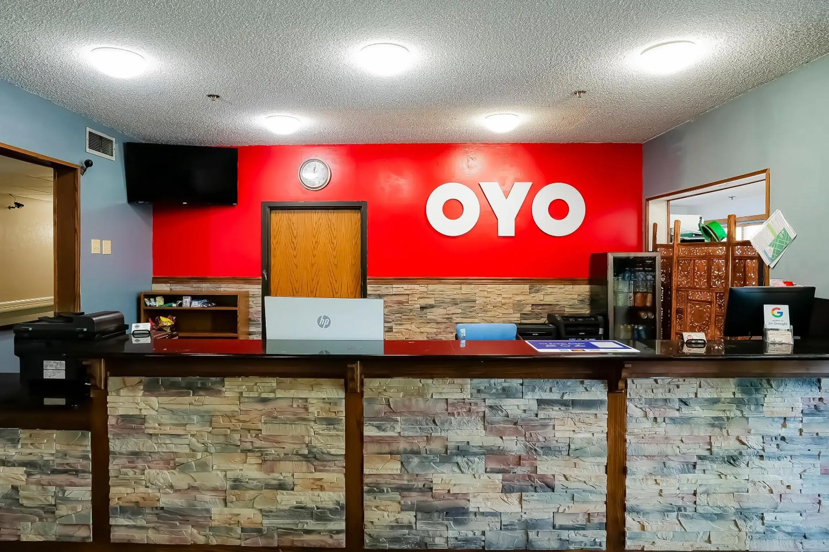Lobby or reception in OYO Hotel Redwood Falls near Jackpot Casino Lobby or reception in OYO Hotel Redwood Falls near Jackpot Casino