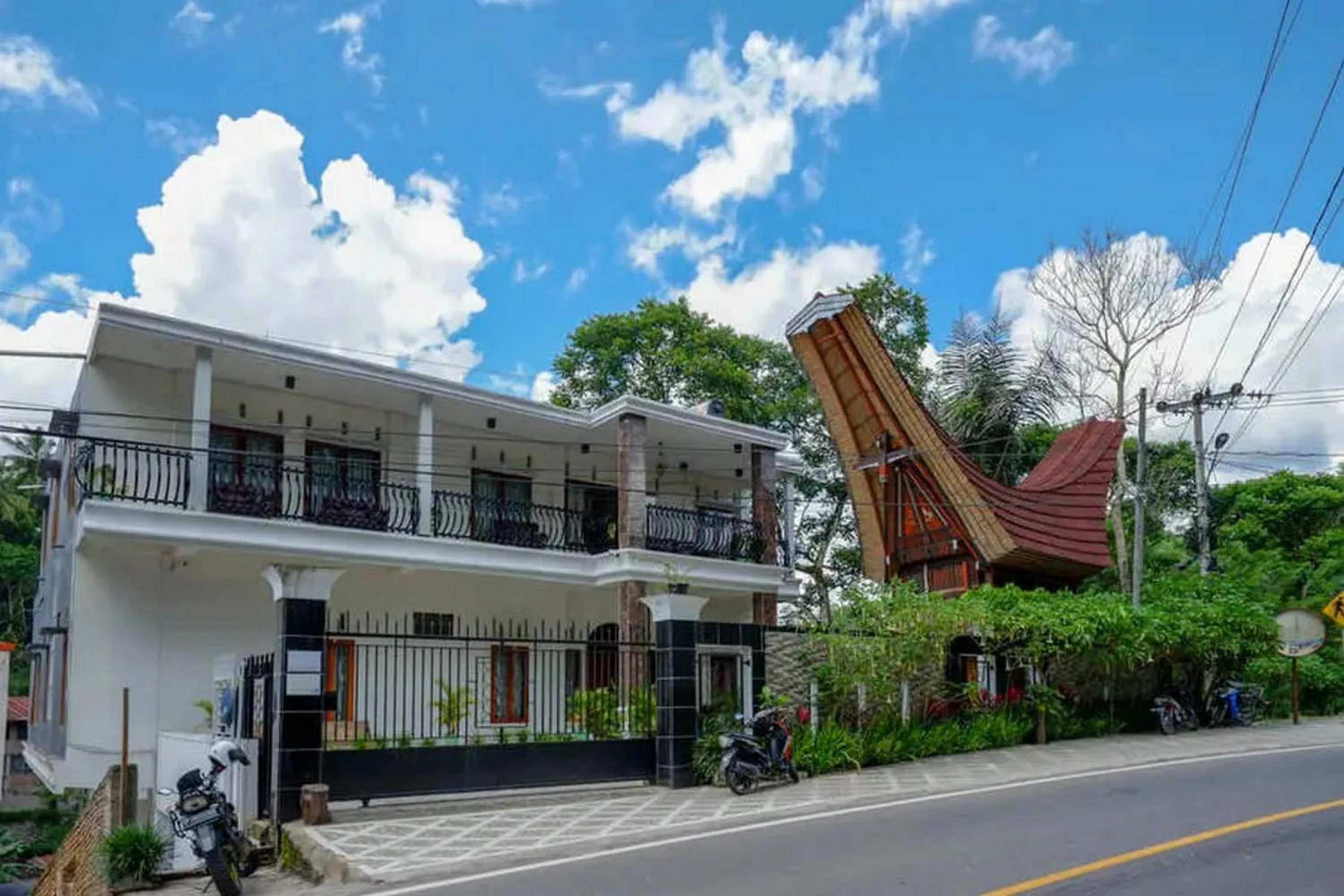 Property building in RedDoorz at Makale Tana Toraja
