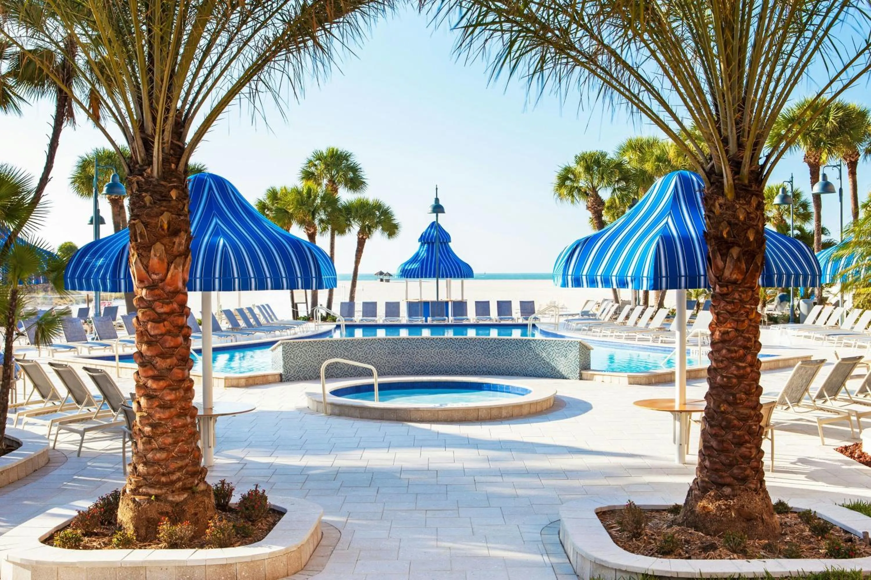 Swimming pool in Clearwater Beach Sheraton Resort on Sand Key