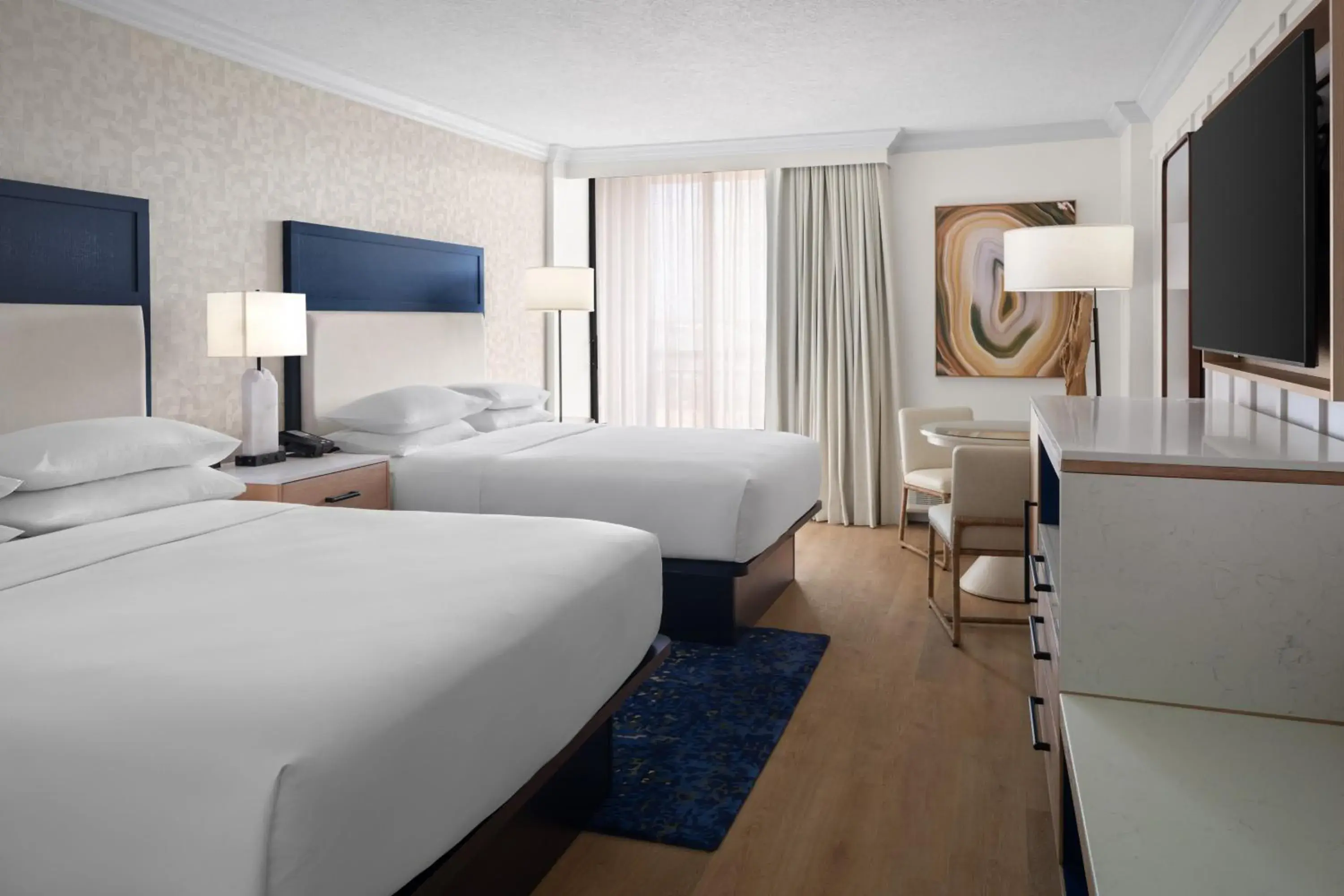 Guest room, 2 Queen, No view, Low floor in Clearwater Beach Sheraton Resort on Sand Key Guest room, 2 Queen, No view, Low floor in Clearwater Beach Sheraton Resort on Sand Key