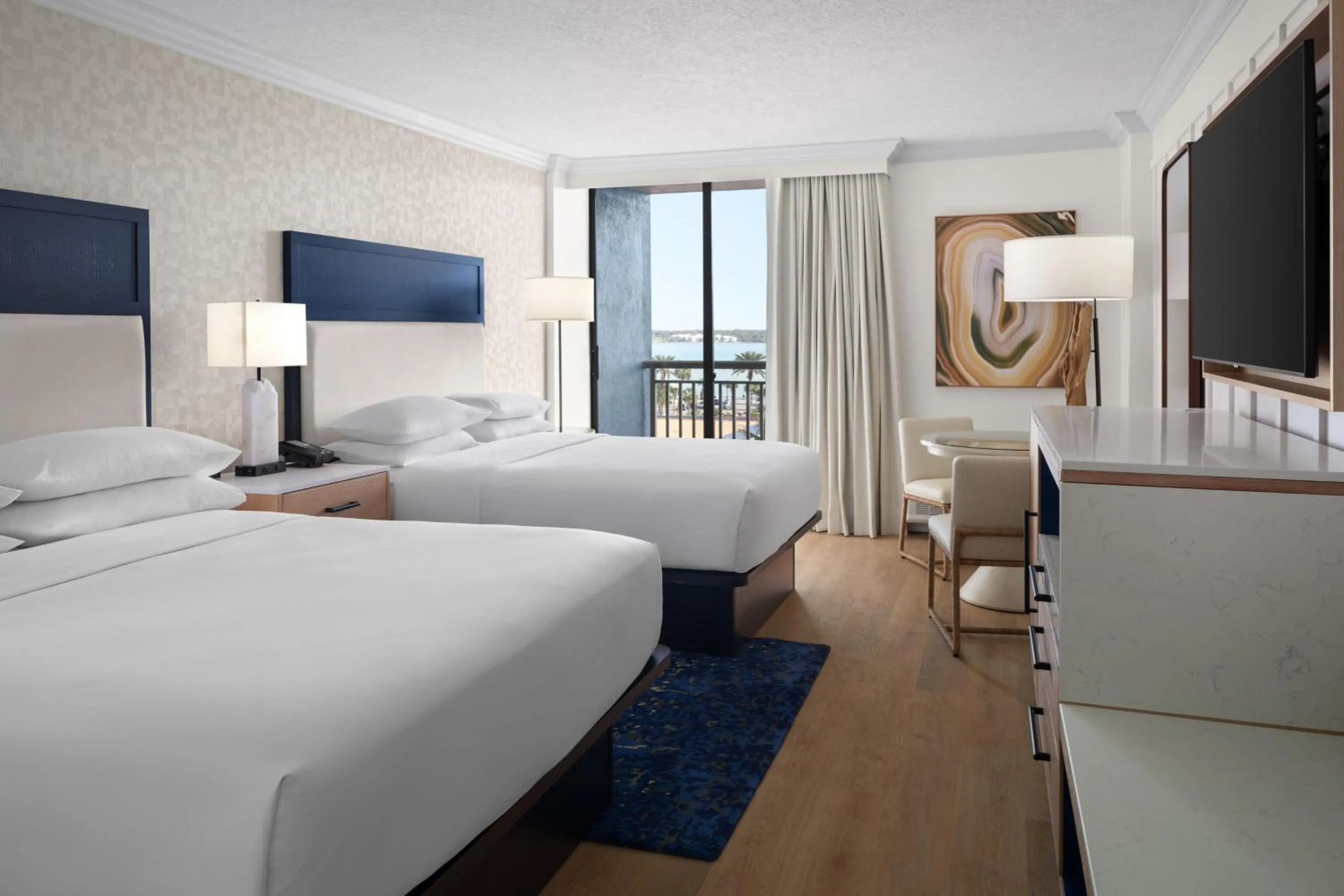 Photo of the whole room, Bed in Clearwater Beach Sheraton Resort on Sand Key