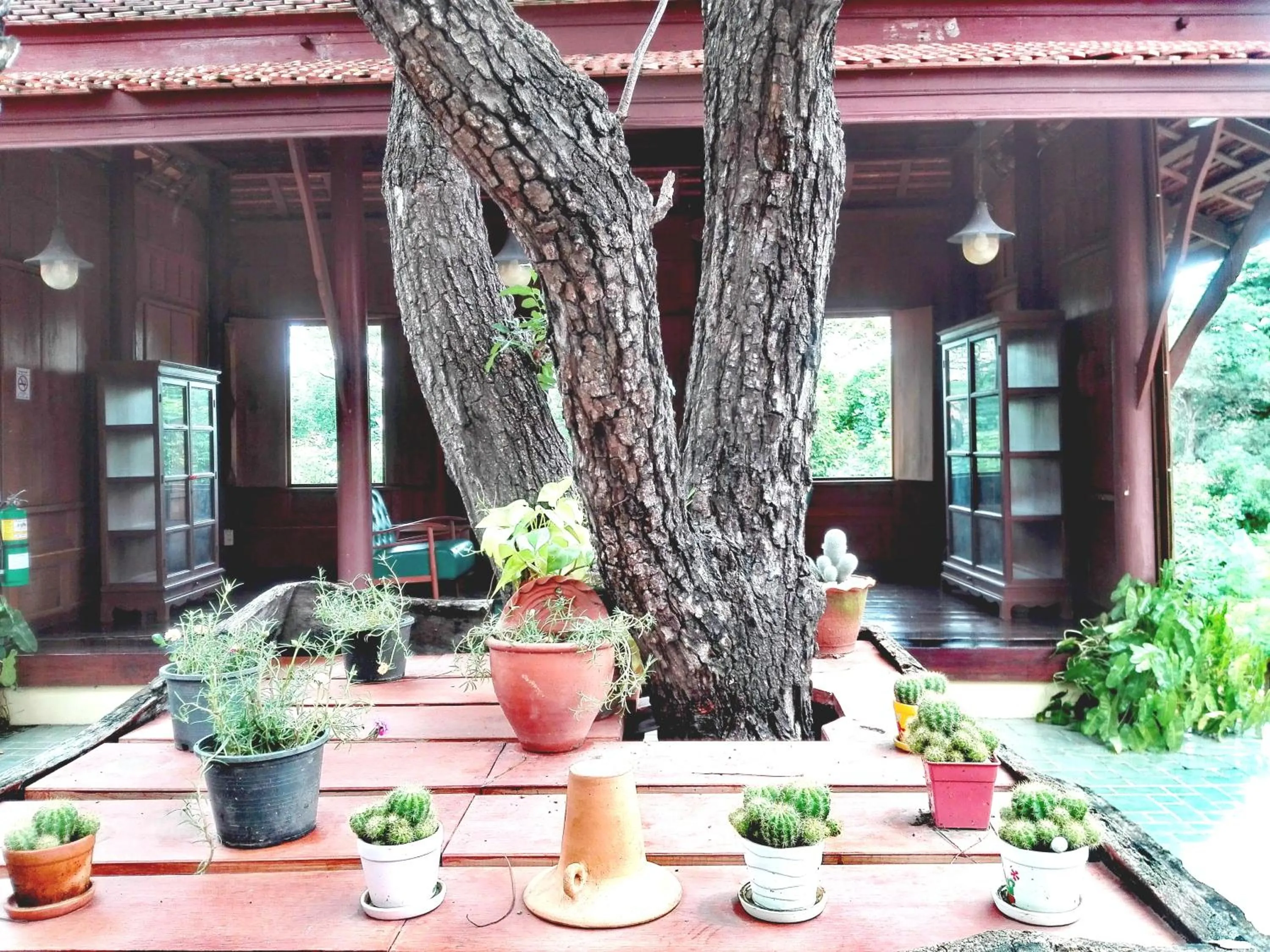 Luang Chumni Village