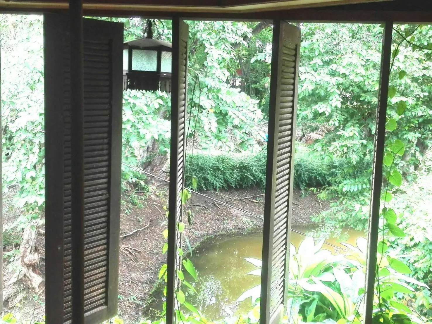 Luang Chumni Village