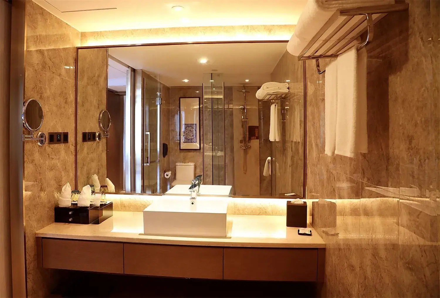 Deluxe Queen Room - single occupancy in MATEL LI Hotel Deluxe Queen Room - single occupancy in MATEL LI Hotel
