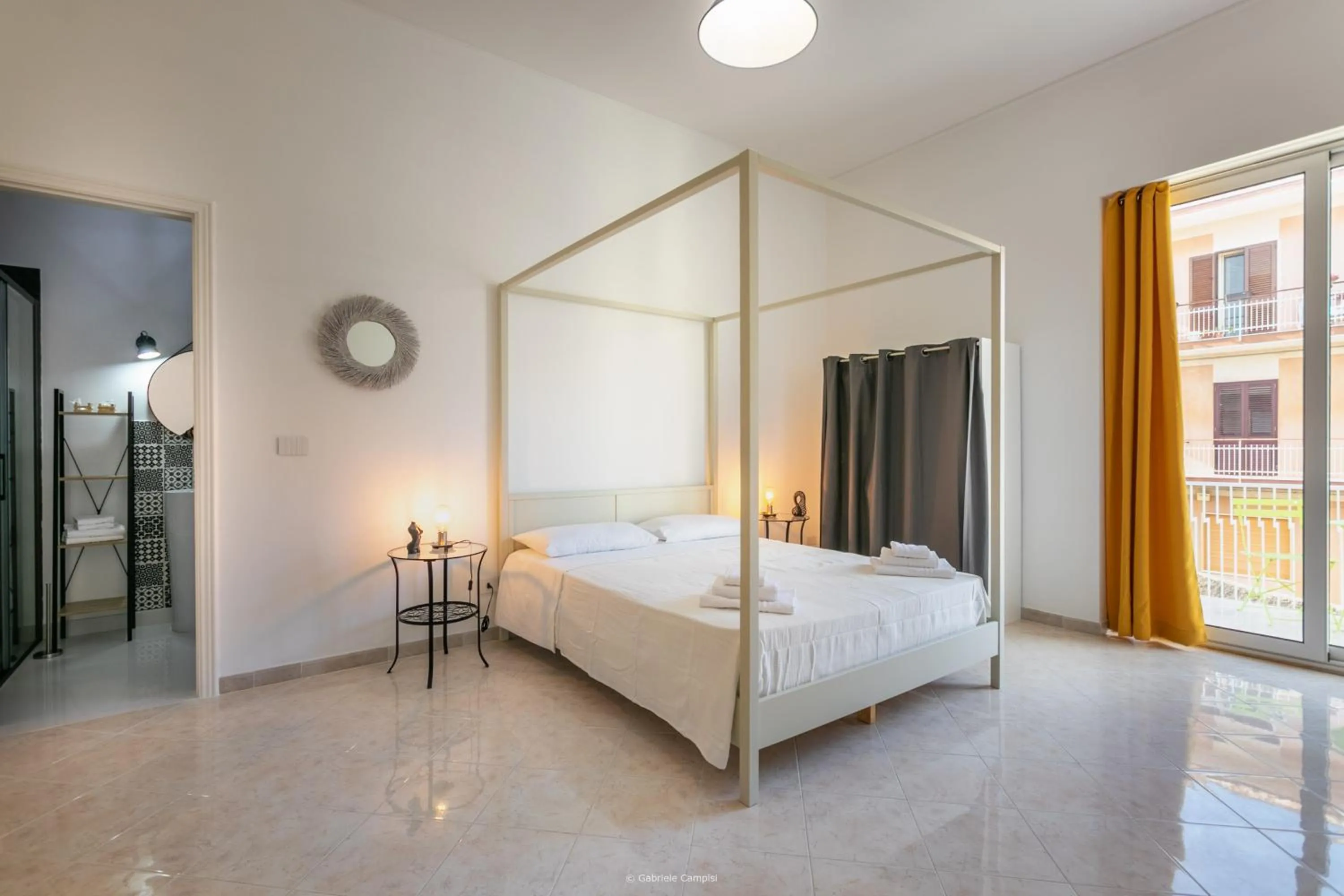 Bed in ONIRO