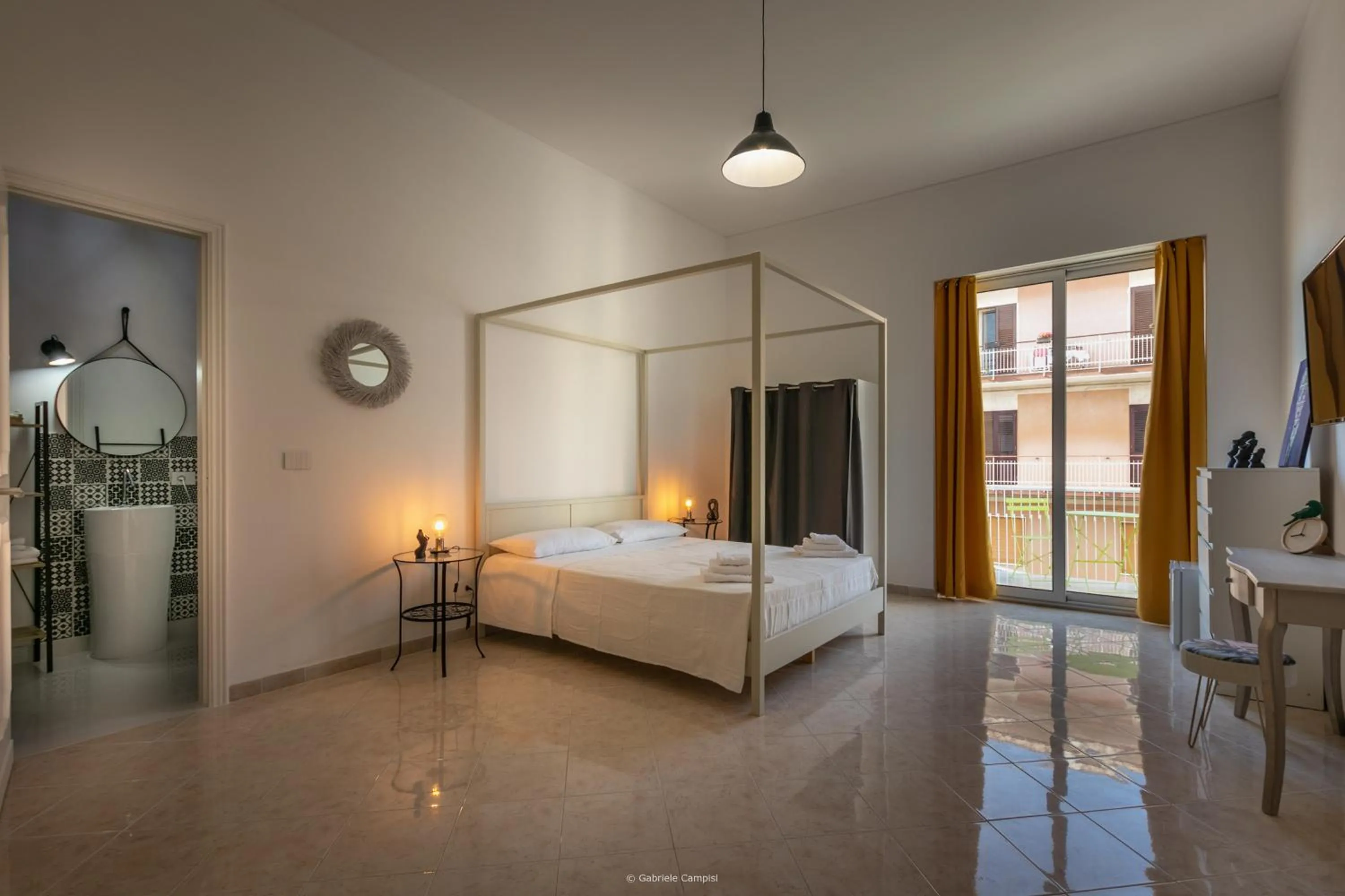 Bed in ONIRO