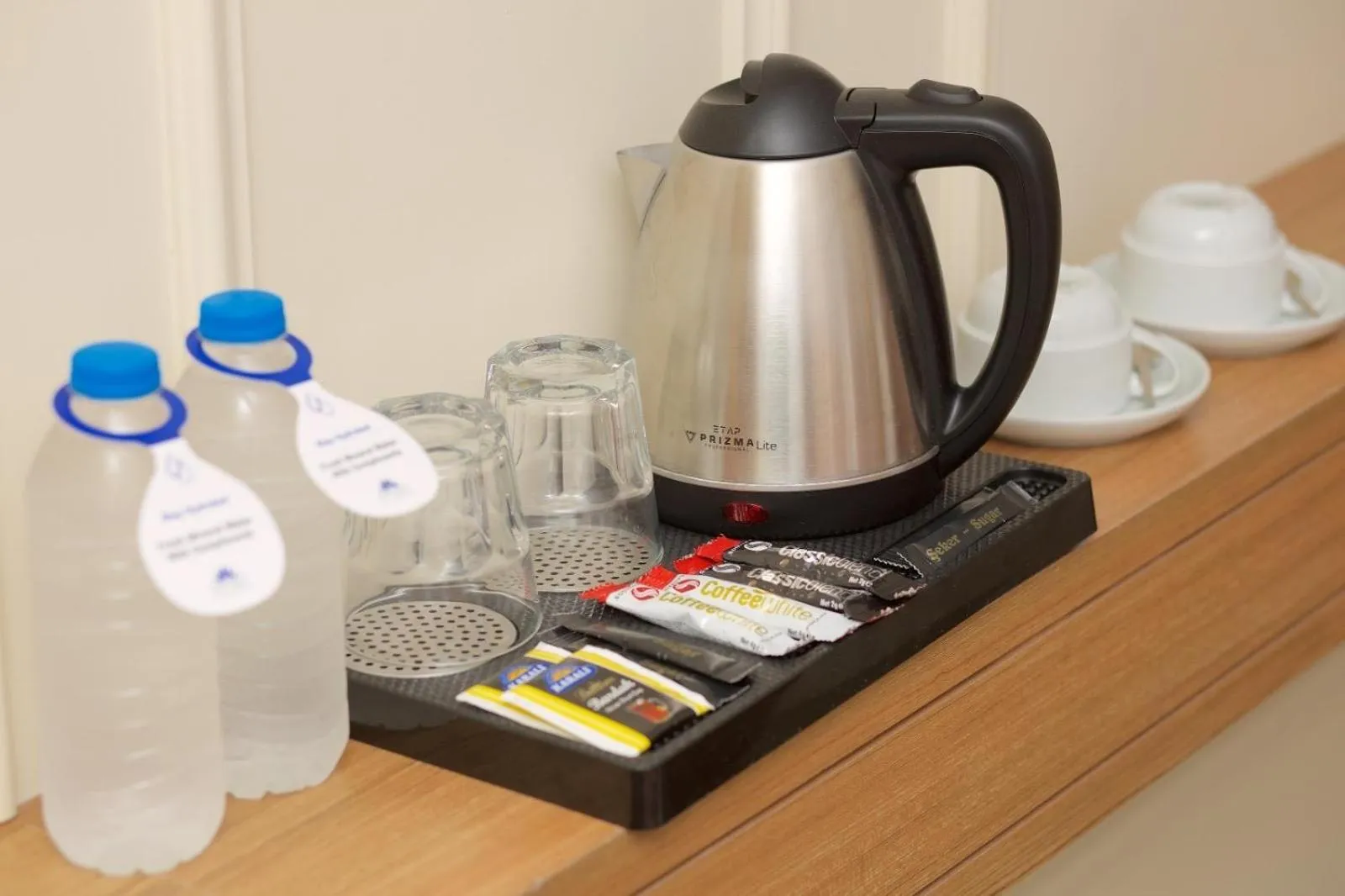 Coffee/tea facilities in New Florenta Hotel