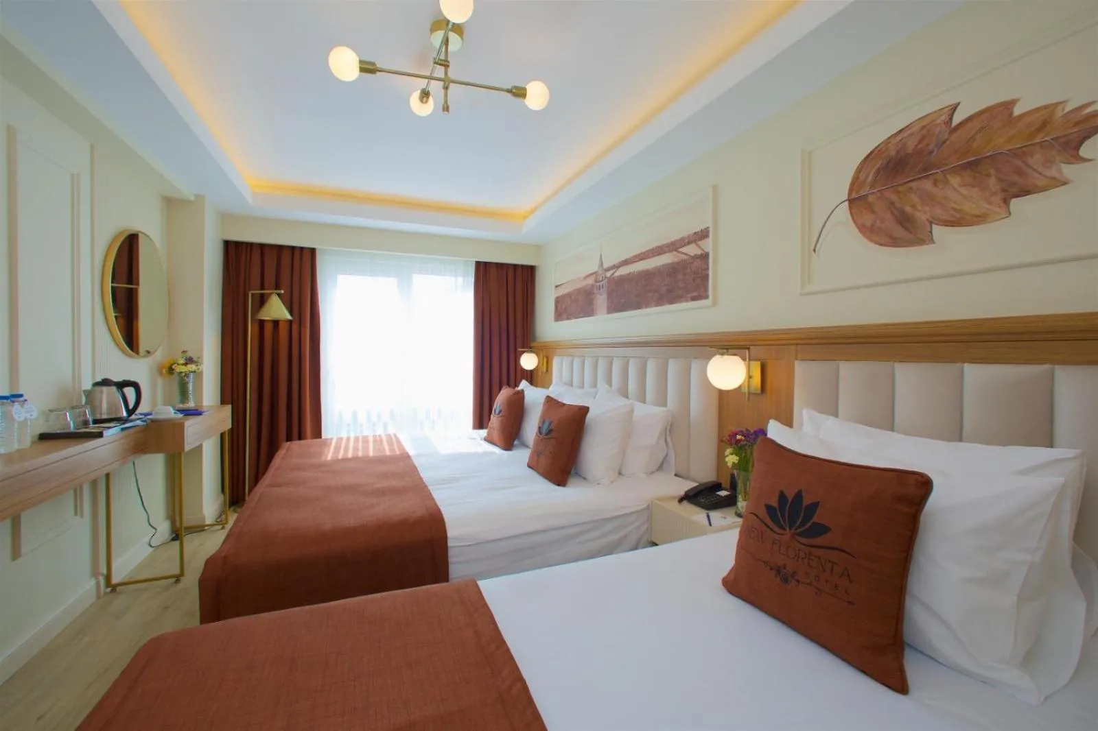 Photo of the whole room, Bed in New Florenta Hotel