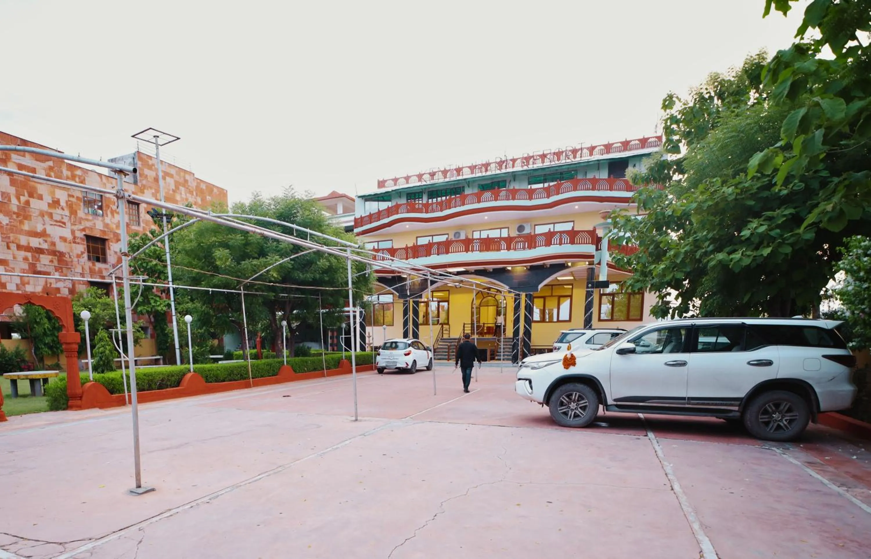 Property building in Kenth Hari Resort Dhaulpur by ShriGo Hotels