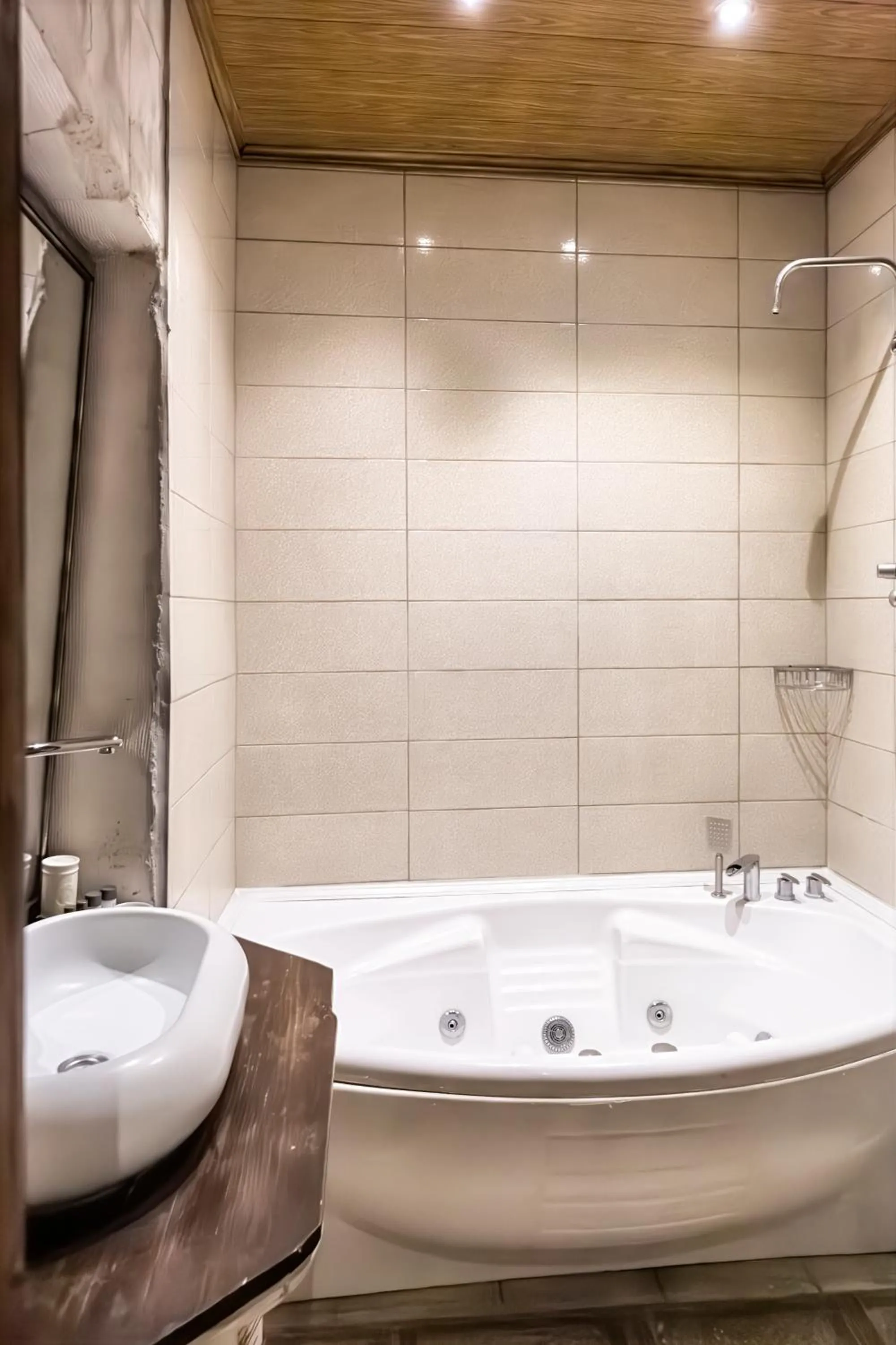 Hot Tub in Sakli Konak Cappadocia Hotel&Restaurant