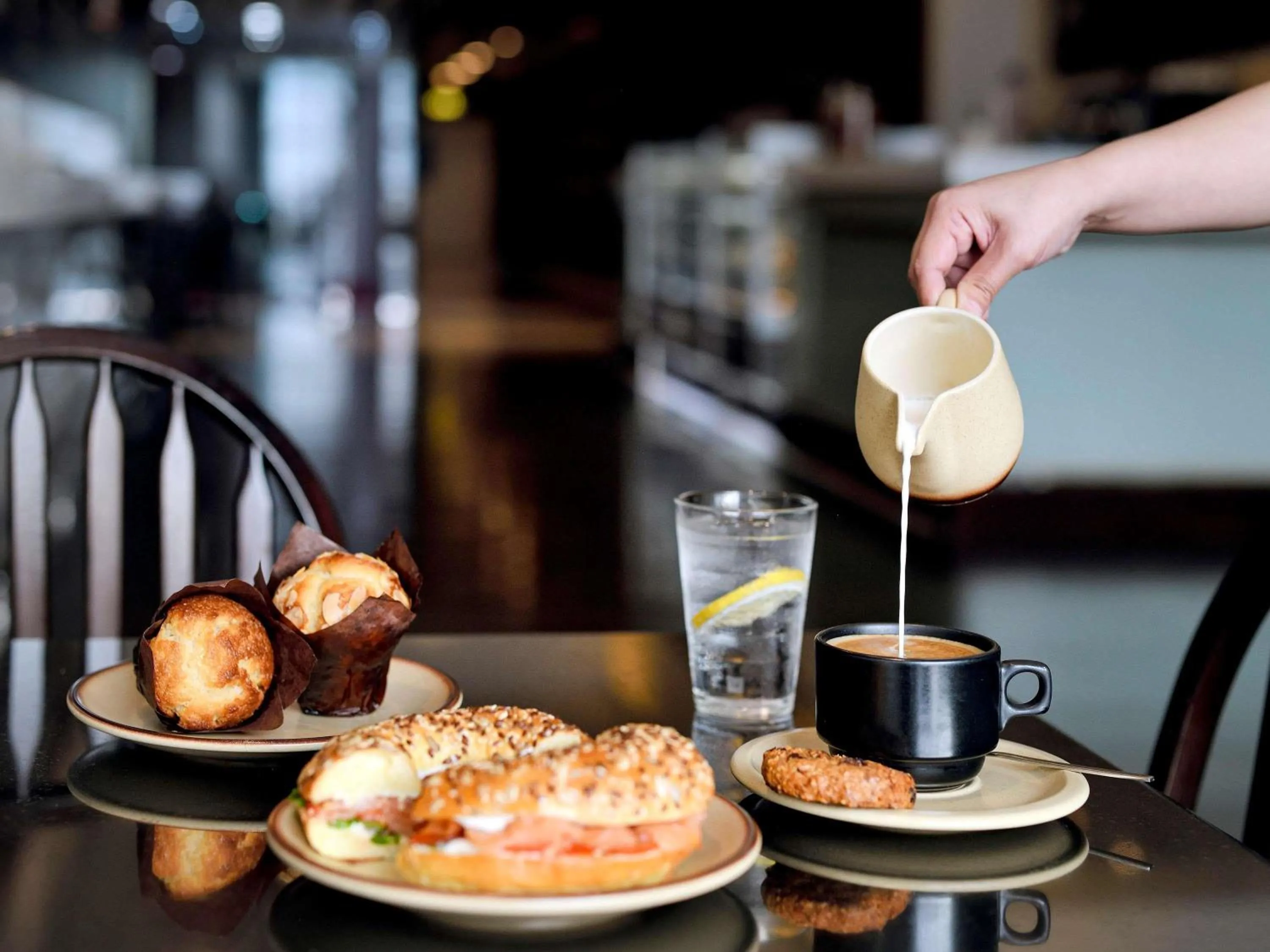 Restaurant/places to eat in Novotel Dubai Al Barsha