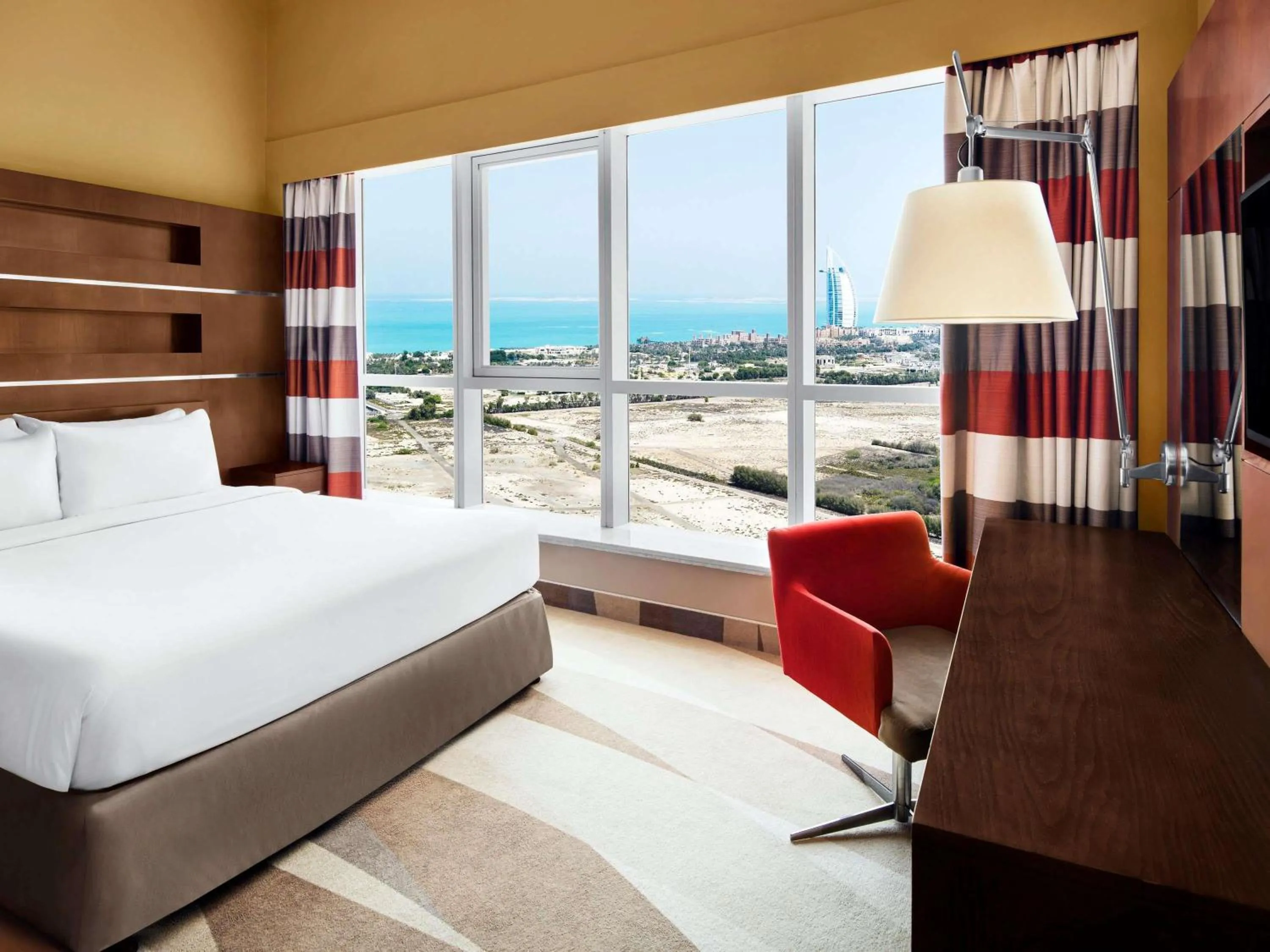 Bedroom, Bed in Novotel Dubai Al Barsha