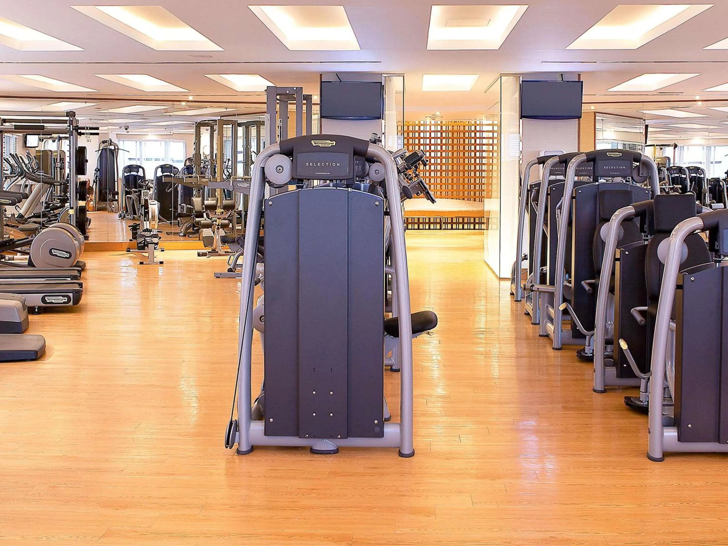Fitness centre/facilities in Novotel Dubai Al Barsha