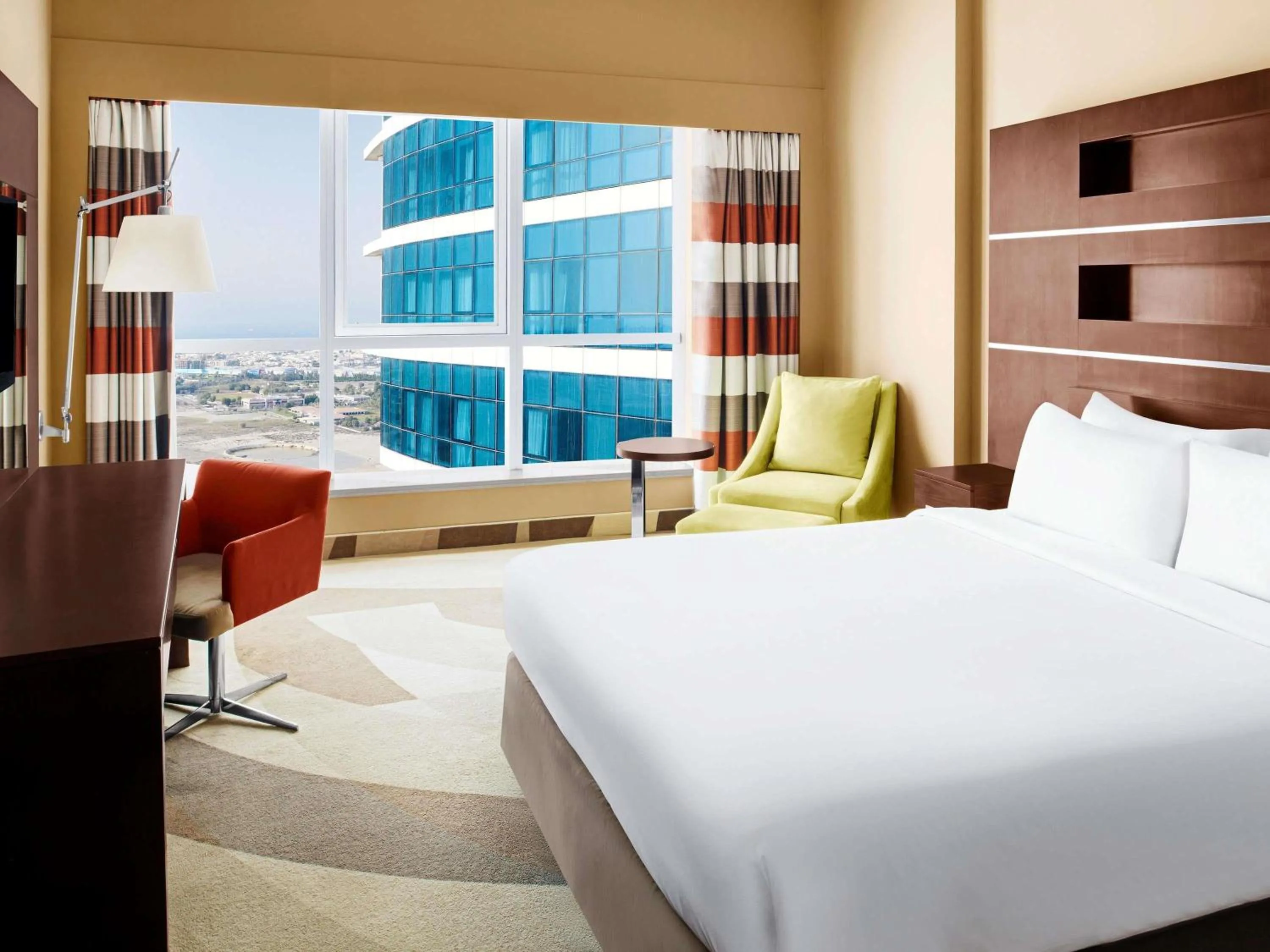 Bedroom, Bed in Novotel Dubai Al Barsha