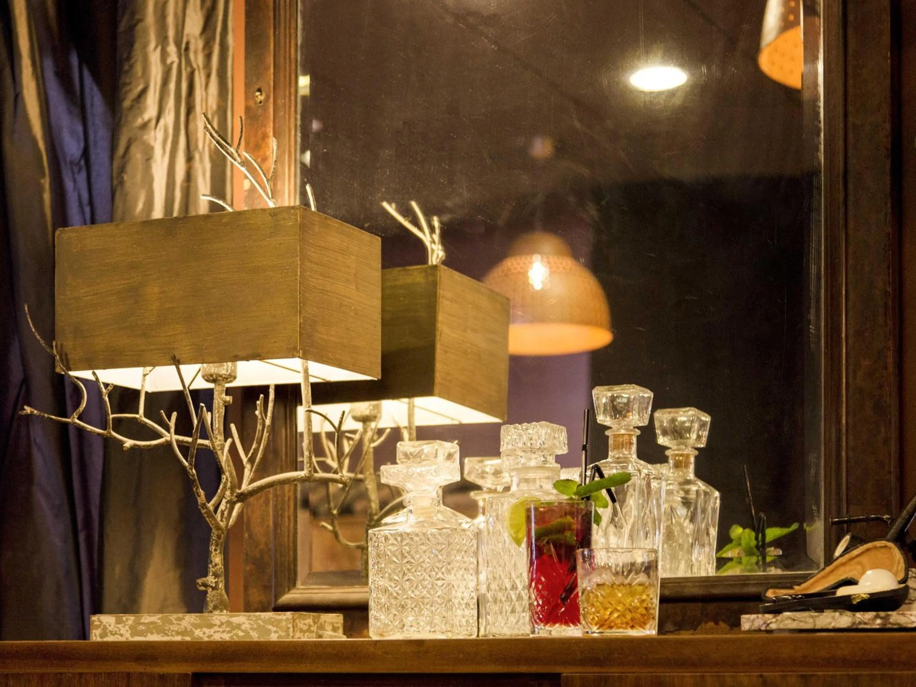 Lounge or bar in Ibis Paris Tour Eiffel Cambronne 15ème