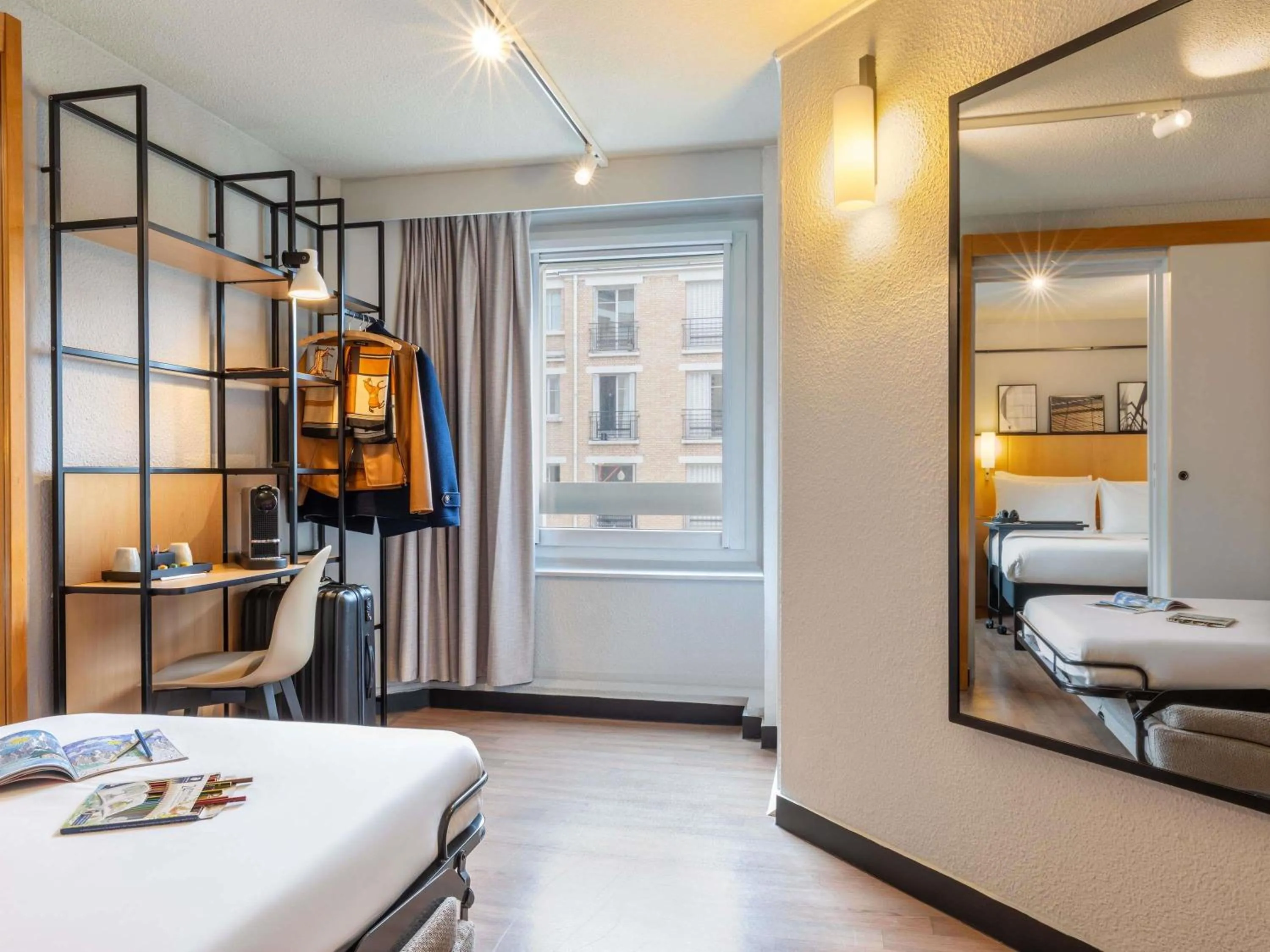 Bedroom, Bed in Ibis Paris Tour Eiffel Cambronne 15ème