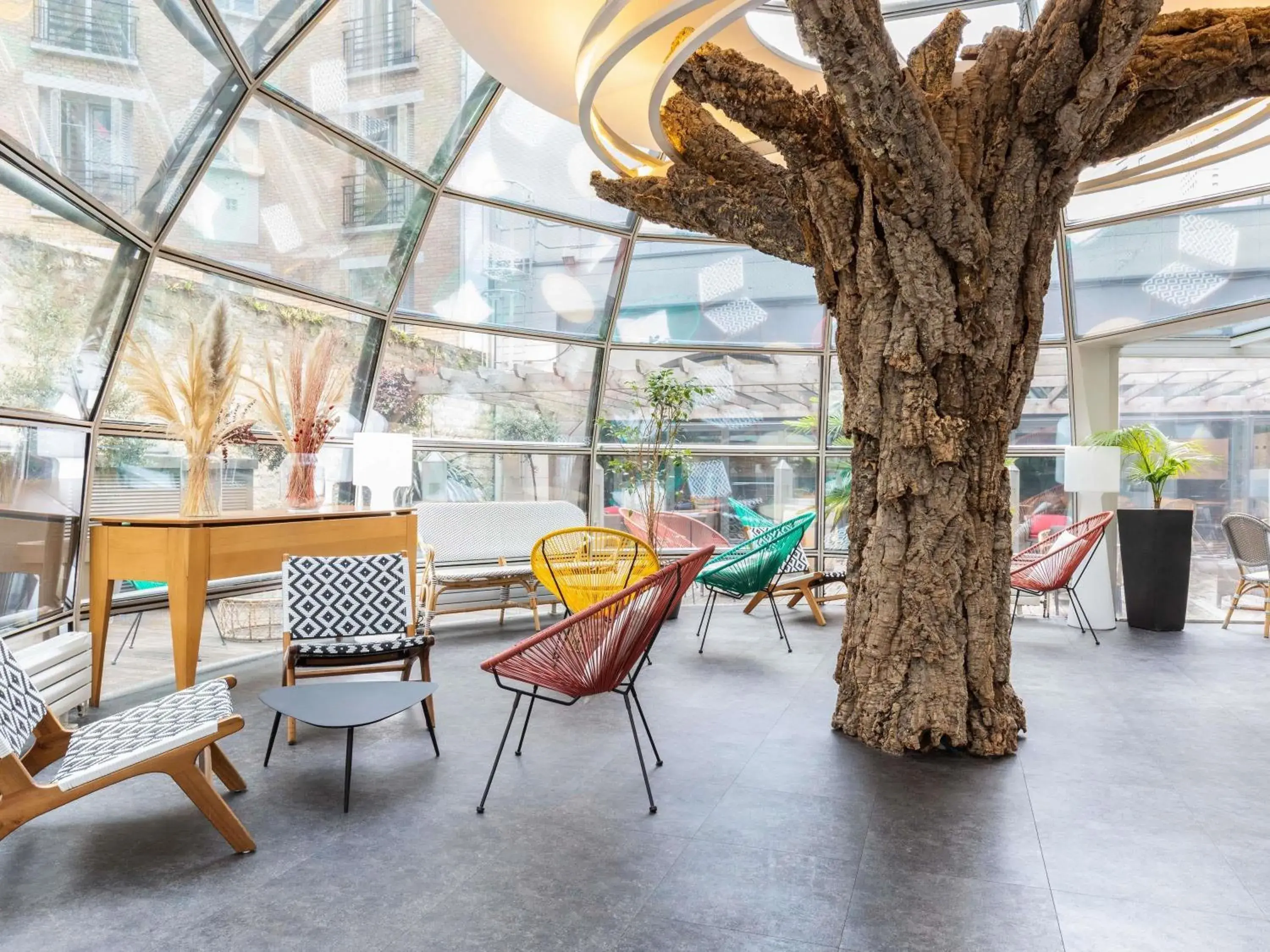 Lobby or reception in Ibis Paris Tour Eiffel Cambronne 15ème Lobby or reception in Ibis Paris Tour Eiffel Cambronne 15ème