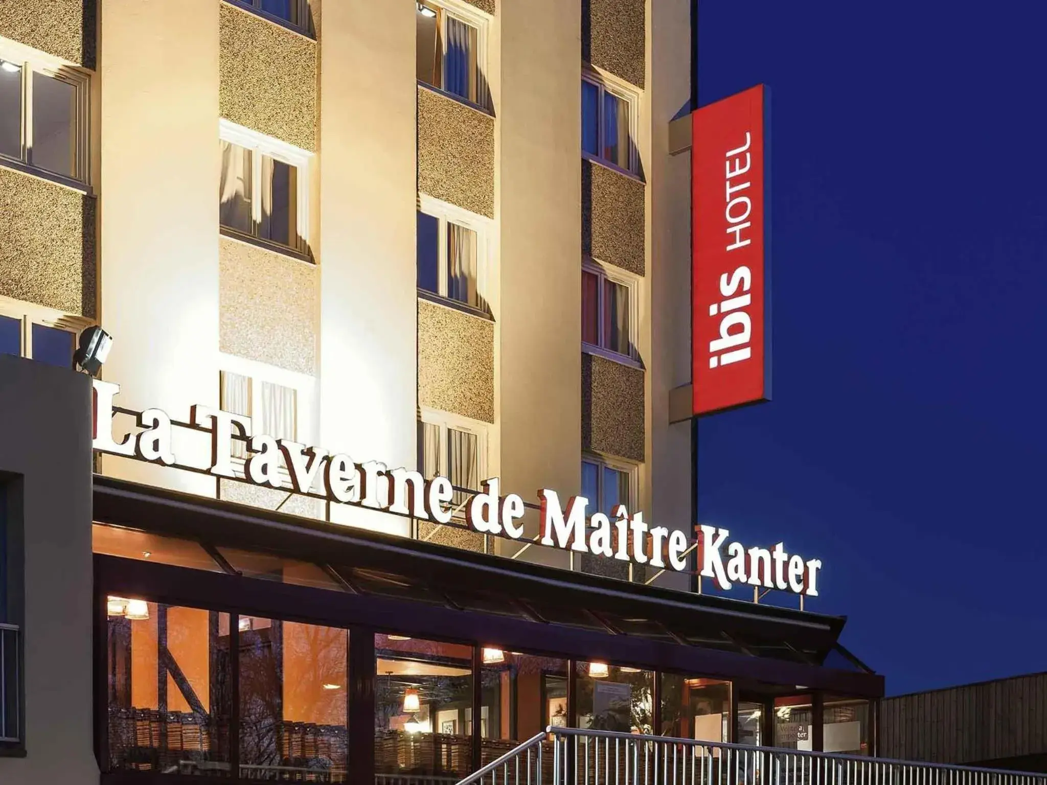 Property building in ibis Châtellerault Property building in ibis Châtellerault