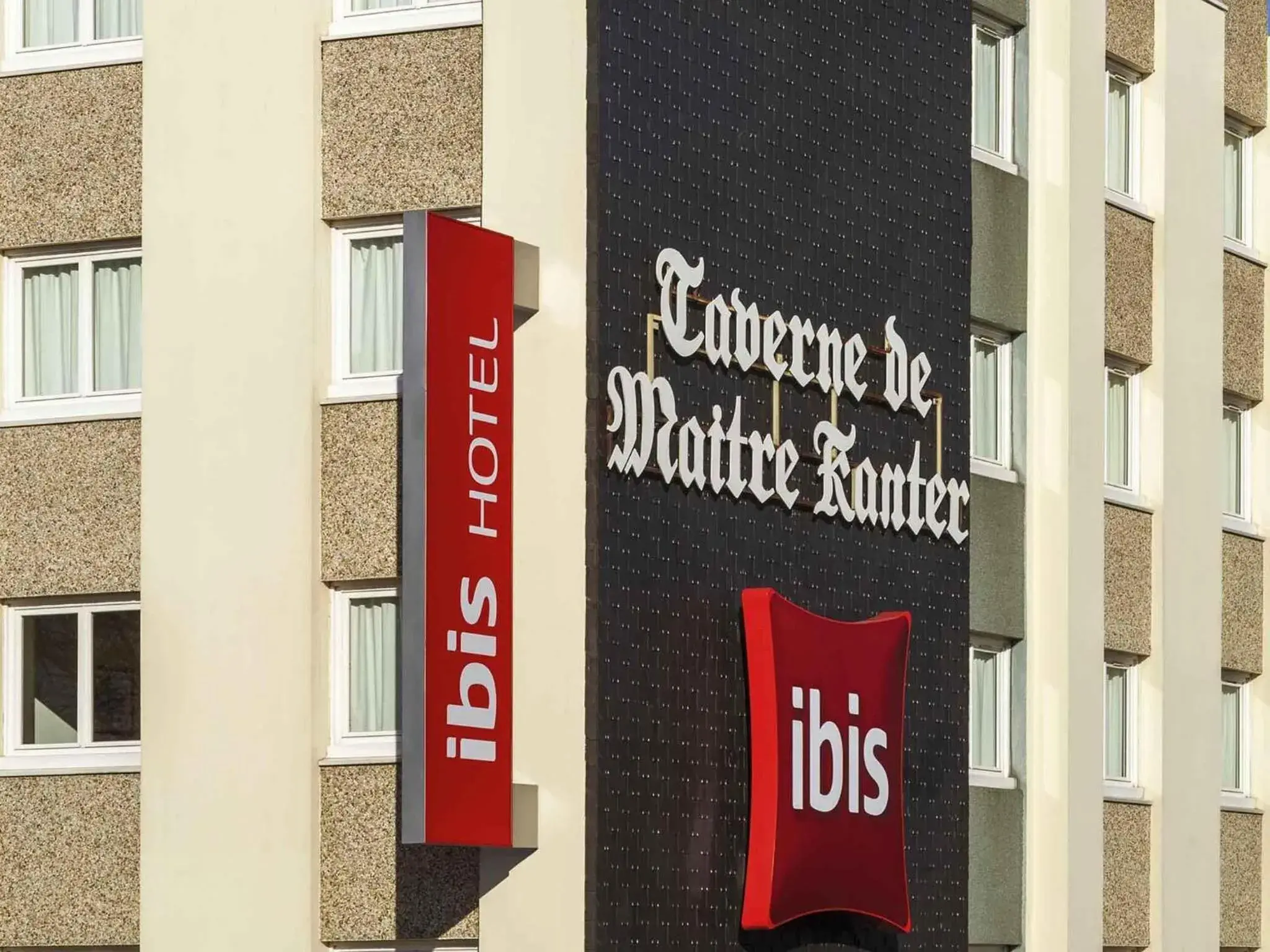 Property building in ibis Châtellerault Property building in ibis Châtellerault