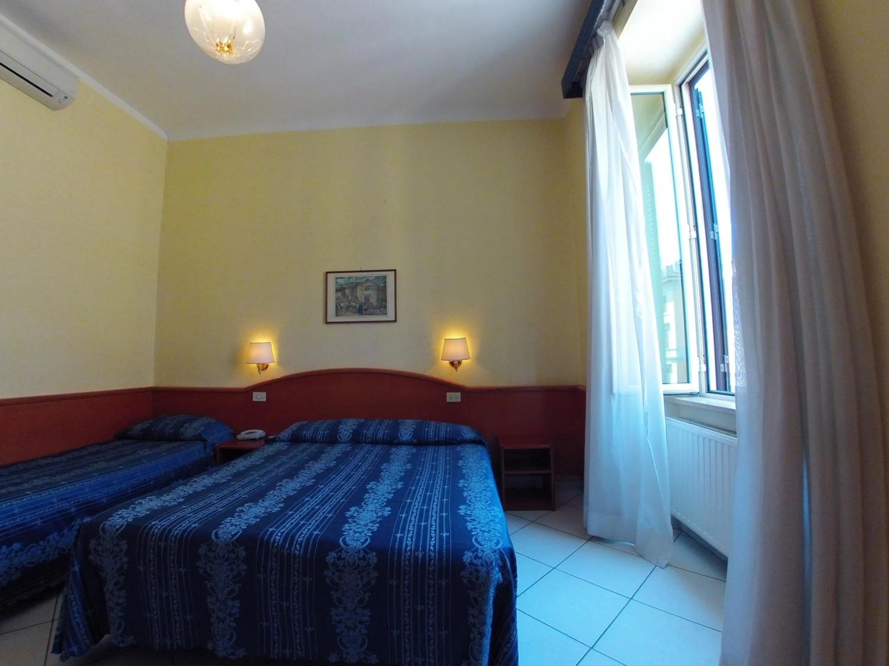 Photo of the whole room, Bed in Hotel Ferrari