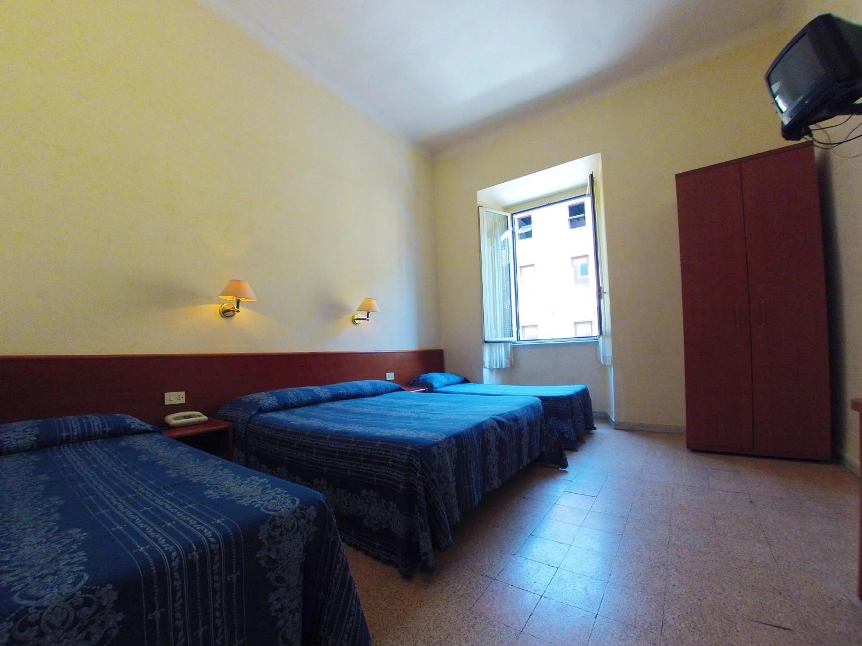 Photo of the whole room, Bed in Hotel Ferrari