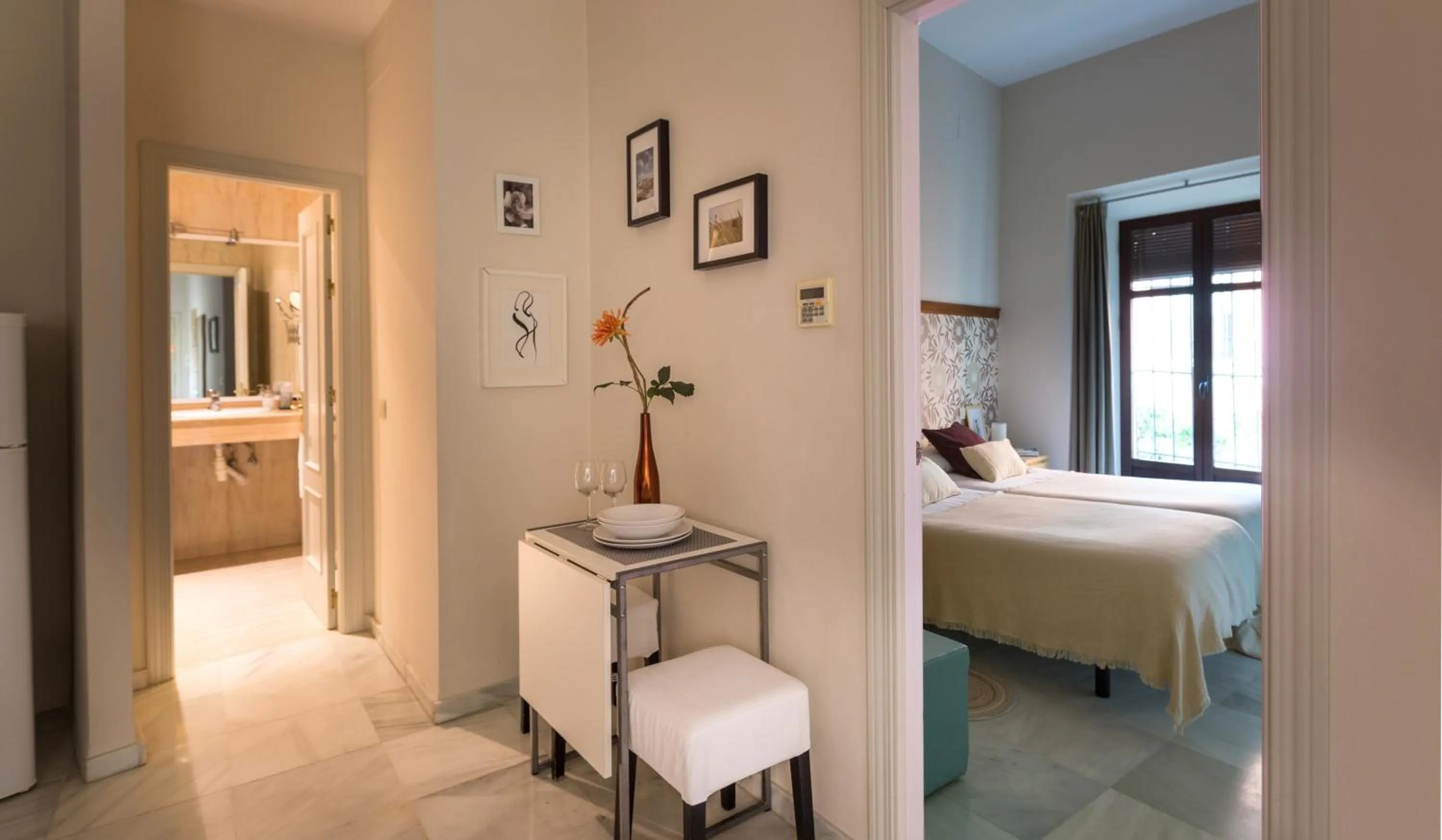 Photo of the whole room, Bed in CSE Apartamentos Altamira