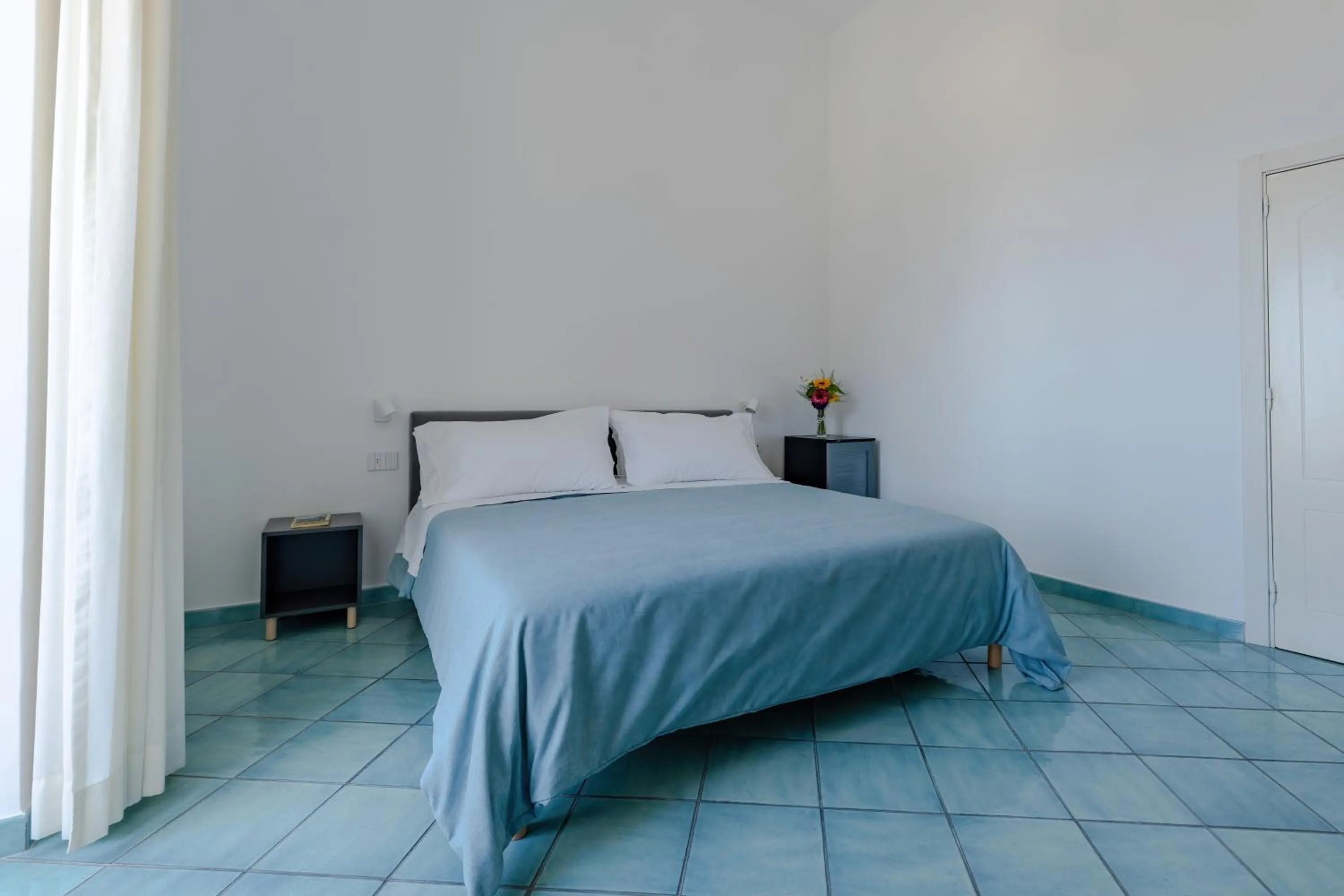 Bed in Albergo La Prora